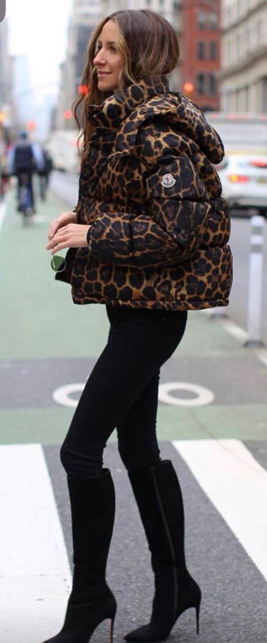 İthal Channel Leopar Desenli Spor Mont