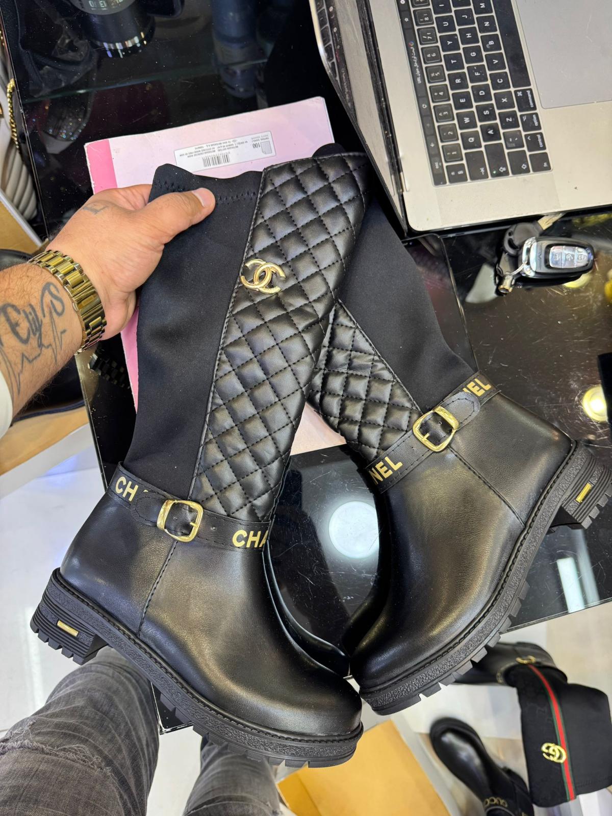 İthal Channel Desenli Çizme