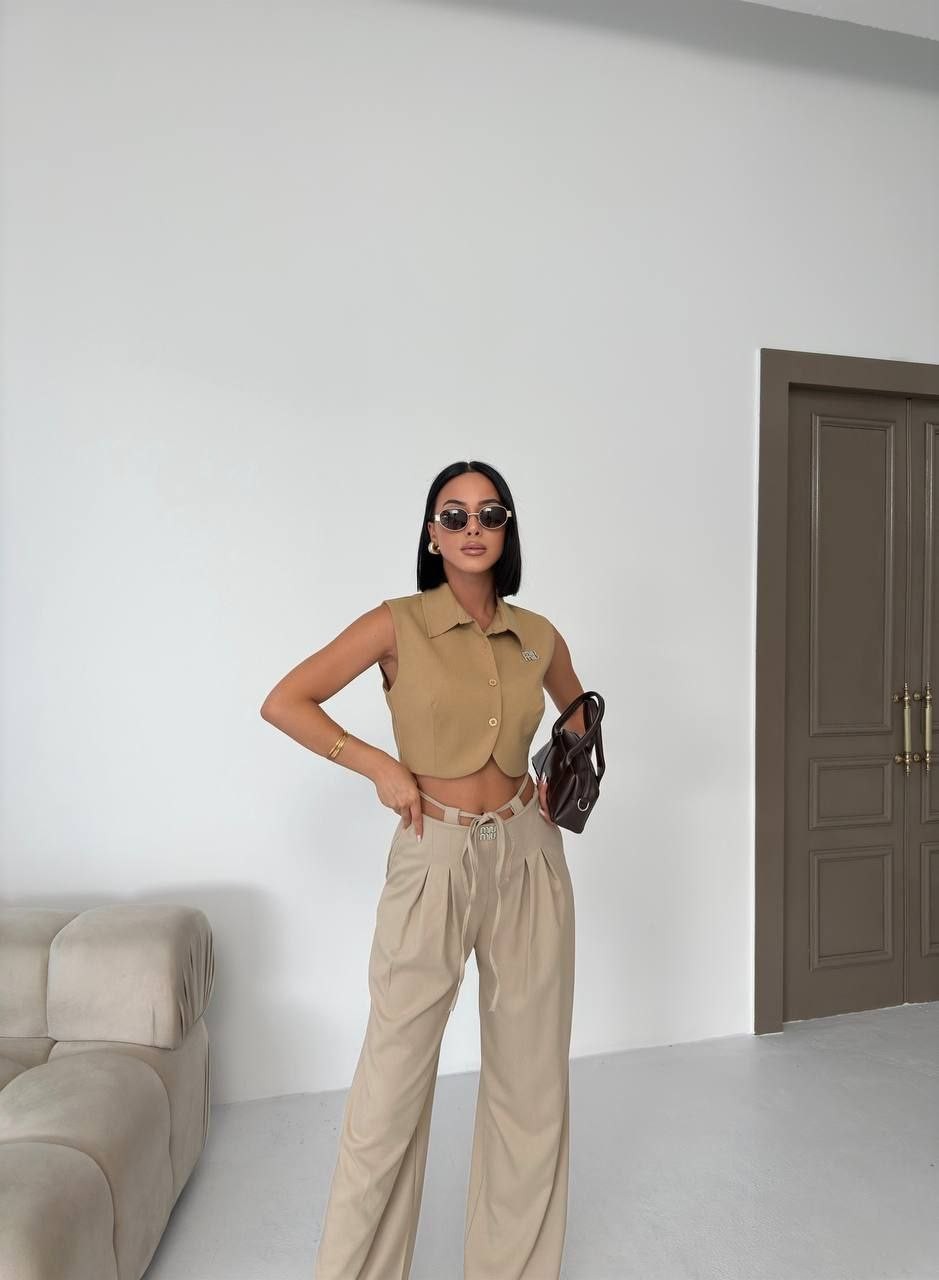 Miu Miu Kolsuz Yelek Pantolon Takım