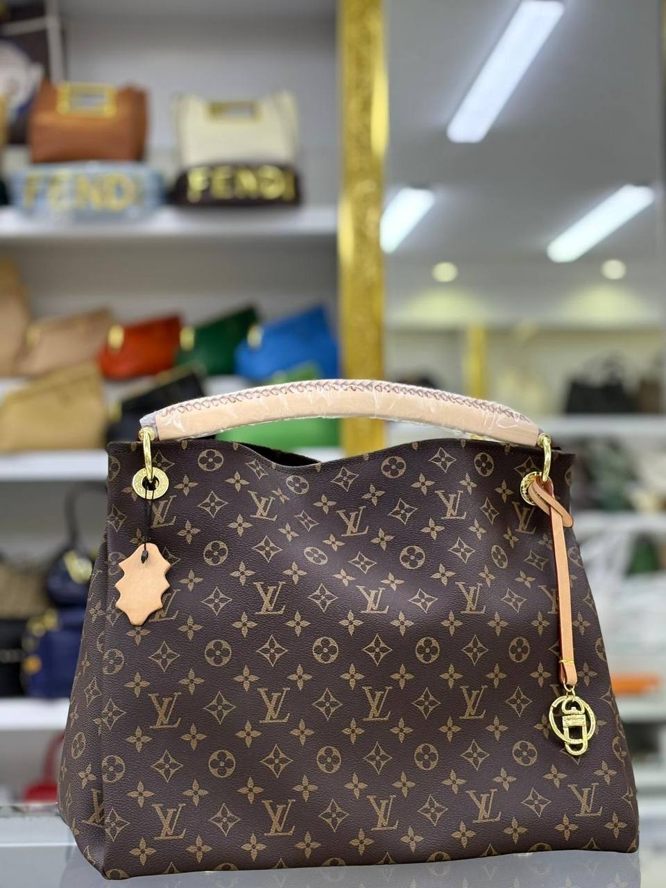 Louis Vuitton Artsy MM  İthal Kadın El Çantası - Kahverengi