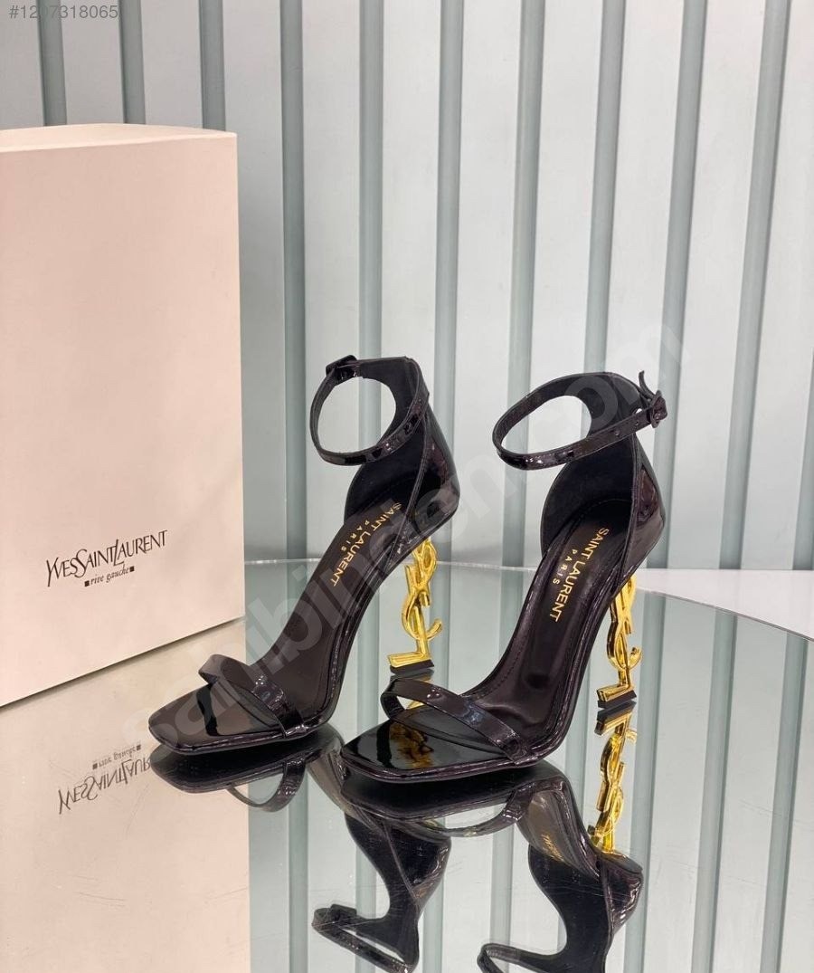 Saint Laurent Açık Topuklu Ayakkabı