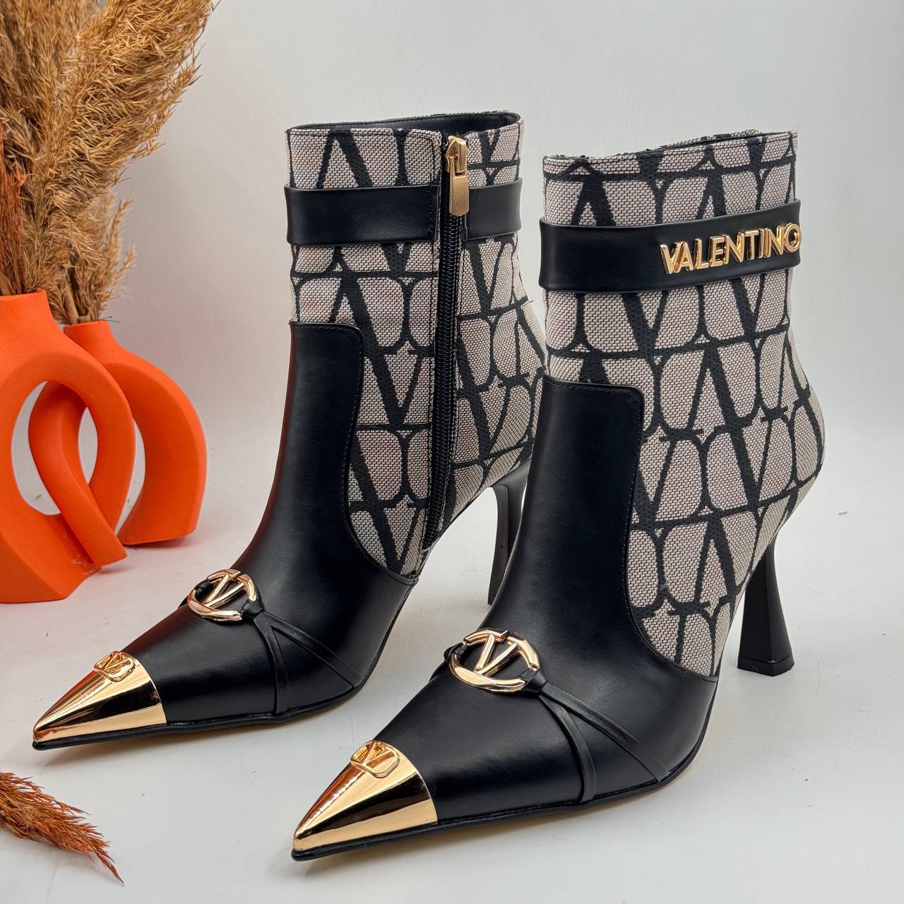 İthal Valentino Tokalı Topuklu Bot