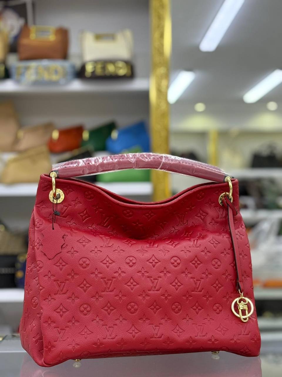 Louis Vuitton Artsy MM  İthal Kadın El Çantası - Kırmızı