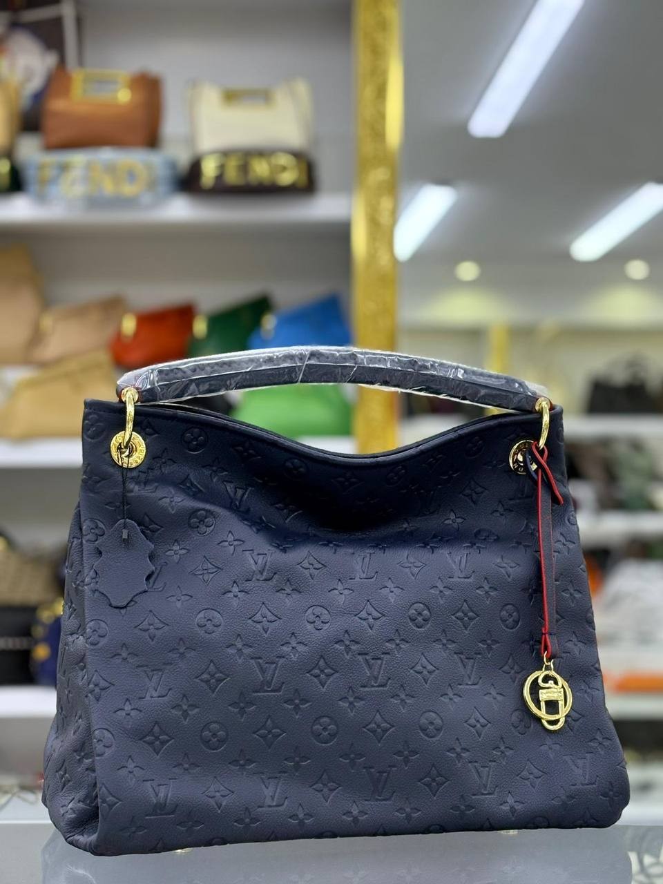Louis Vuitton Artsy MM  İthal Kadın El Çantası - Lacivert