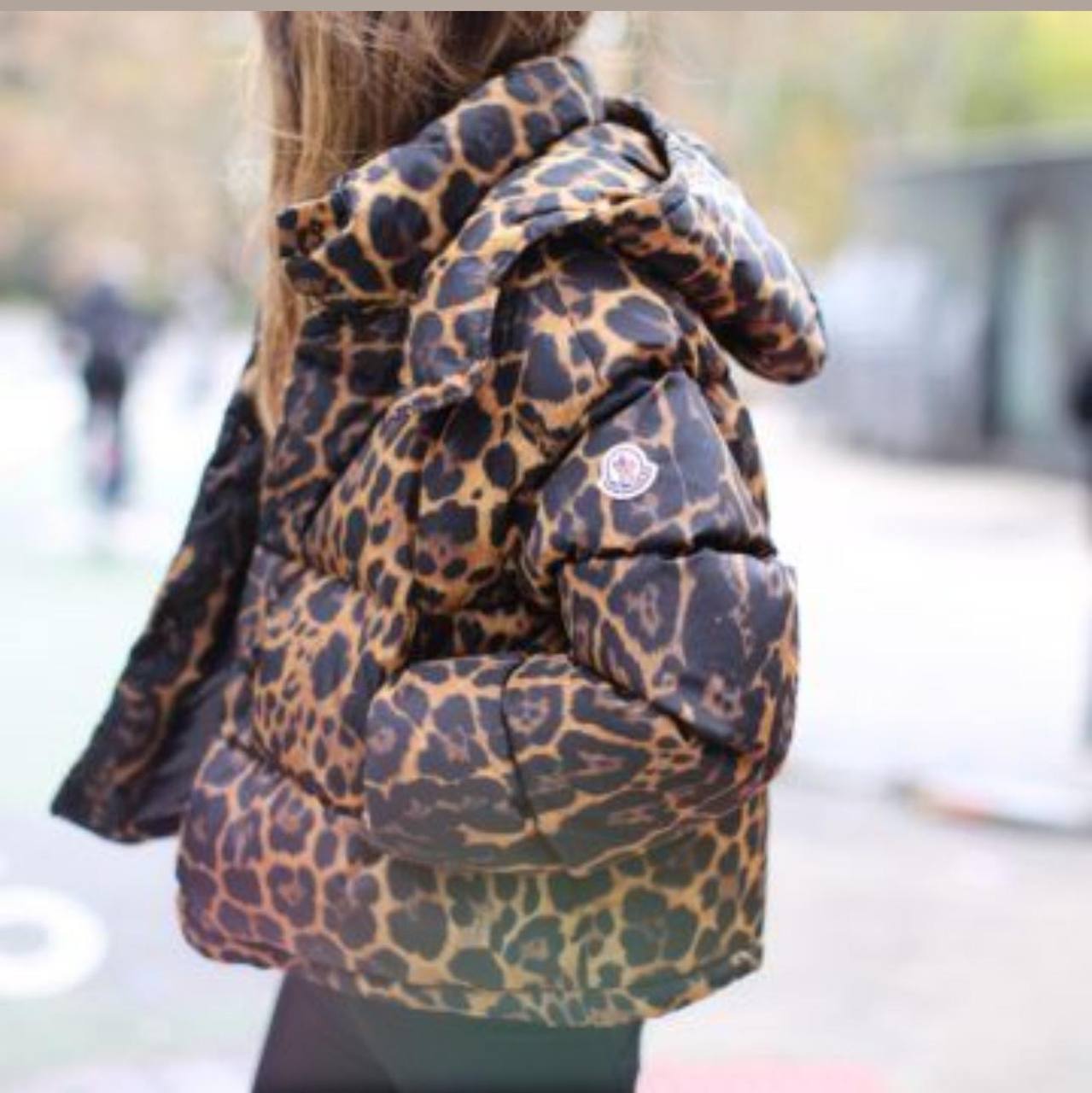 İthal Channel Leopar Desenli Spor Mont
