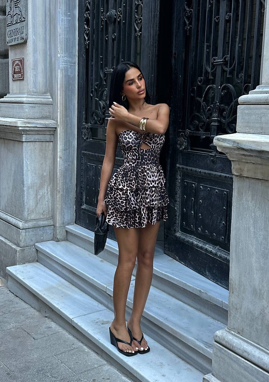 Leopar Desenli Volanlı Mini Elbise