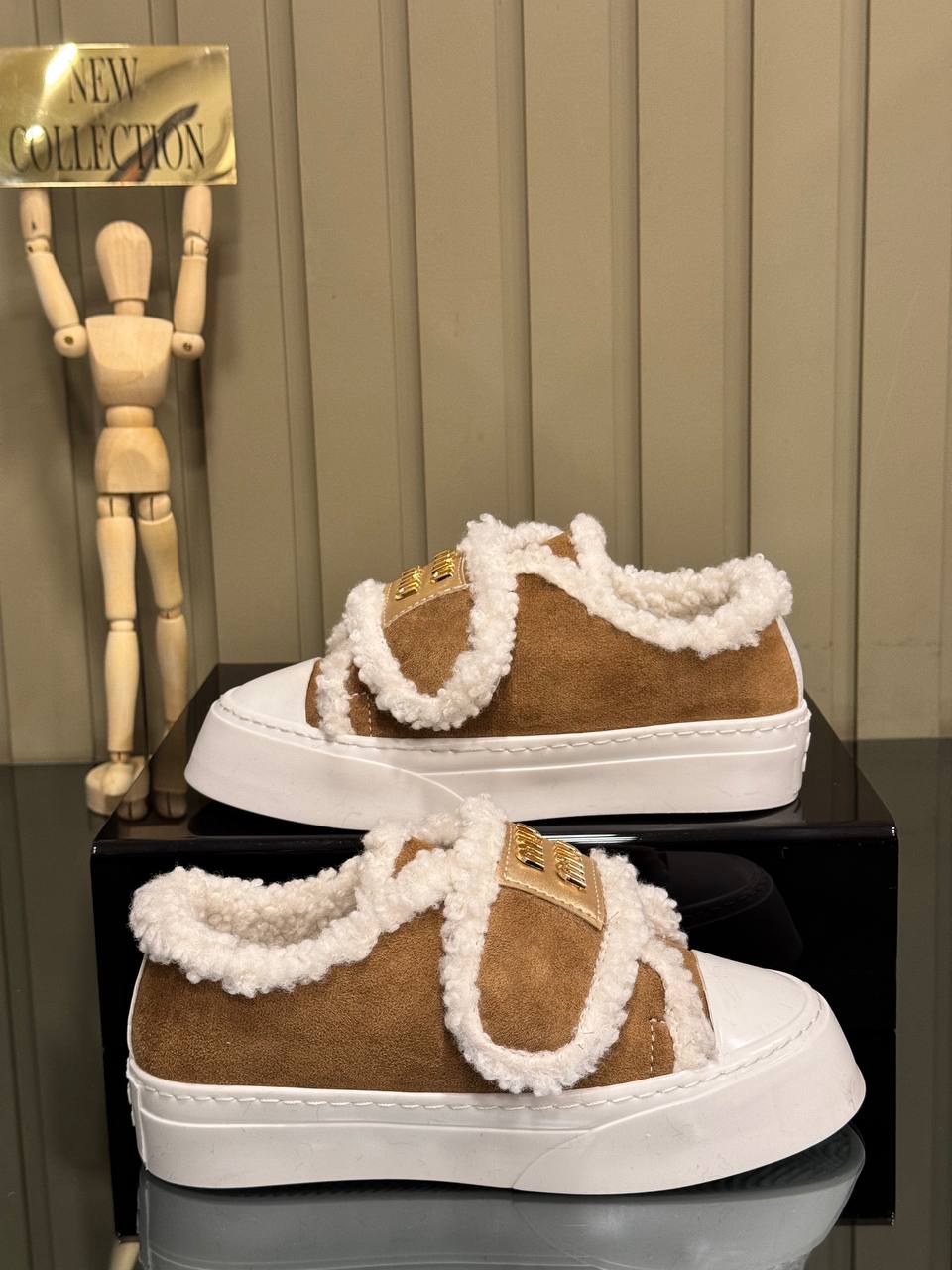 İthal Miu Miu Peluş Detaylı Ayakkabı