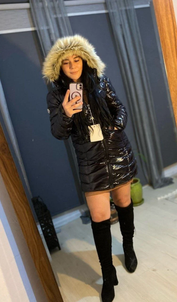 İthal Moncler Uzun Parlak Mont