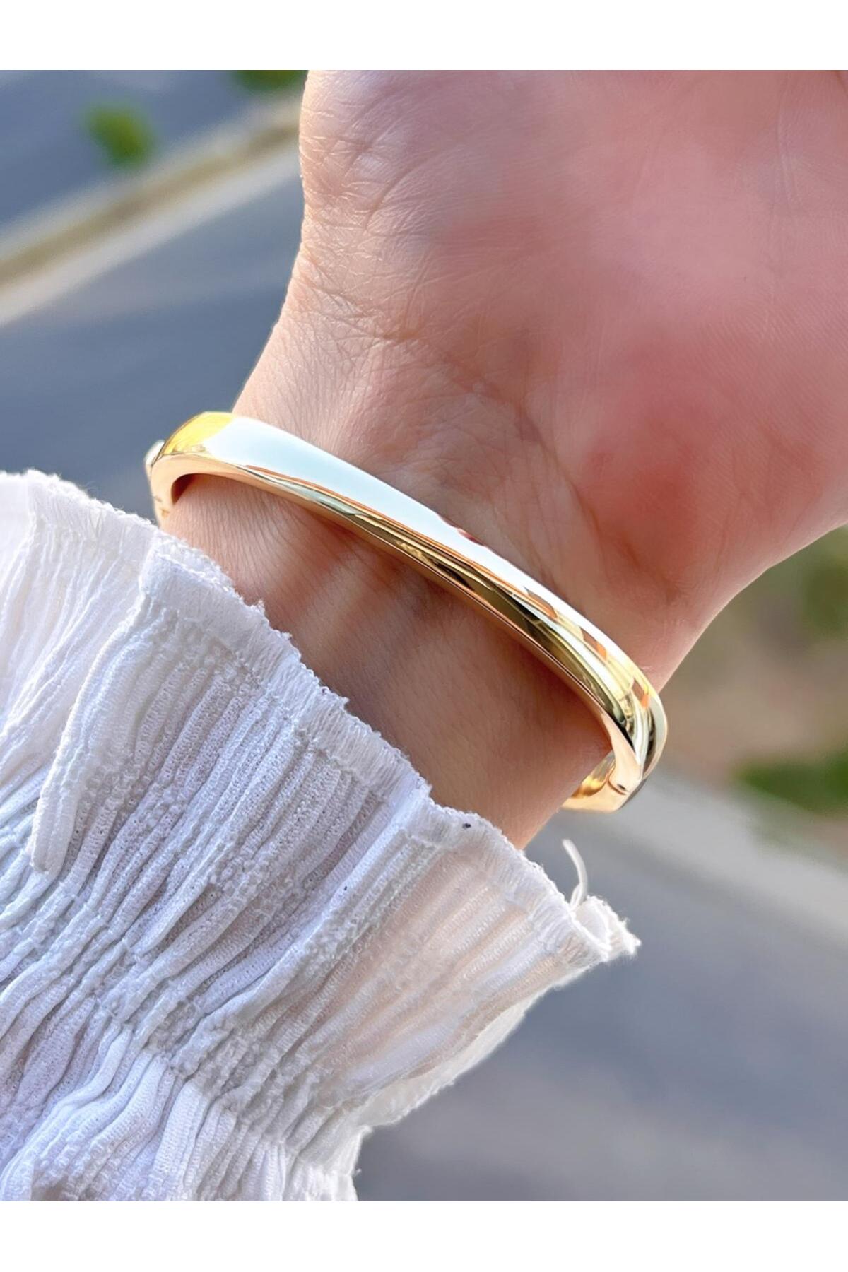 Çelik Kordon Cartier Model Elips (Oval) Tasarım Gold (Beyaz Kadran