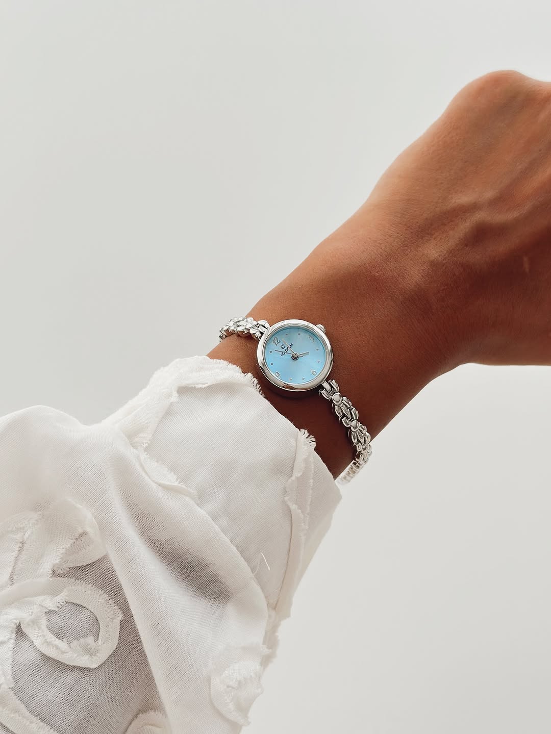 Janice Yeni Sezon İnce Kordon Kadın Kol Saati Gümüş (Turkuaz Kadran)

