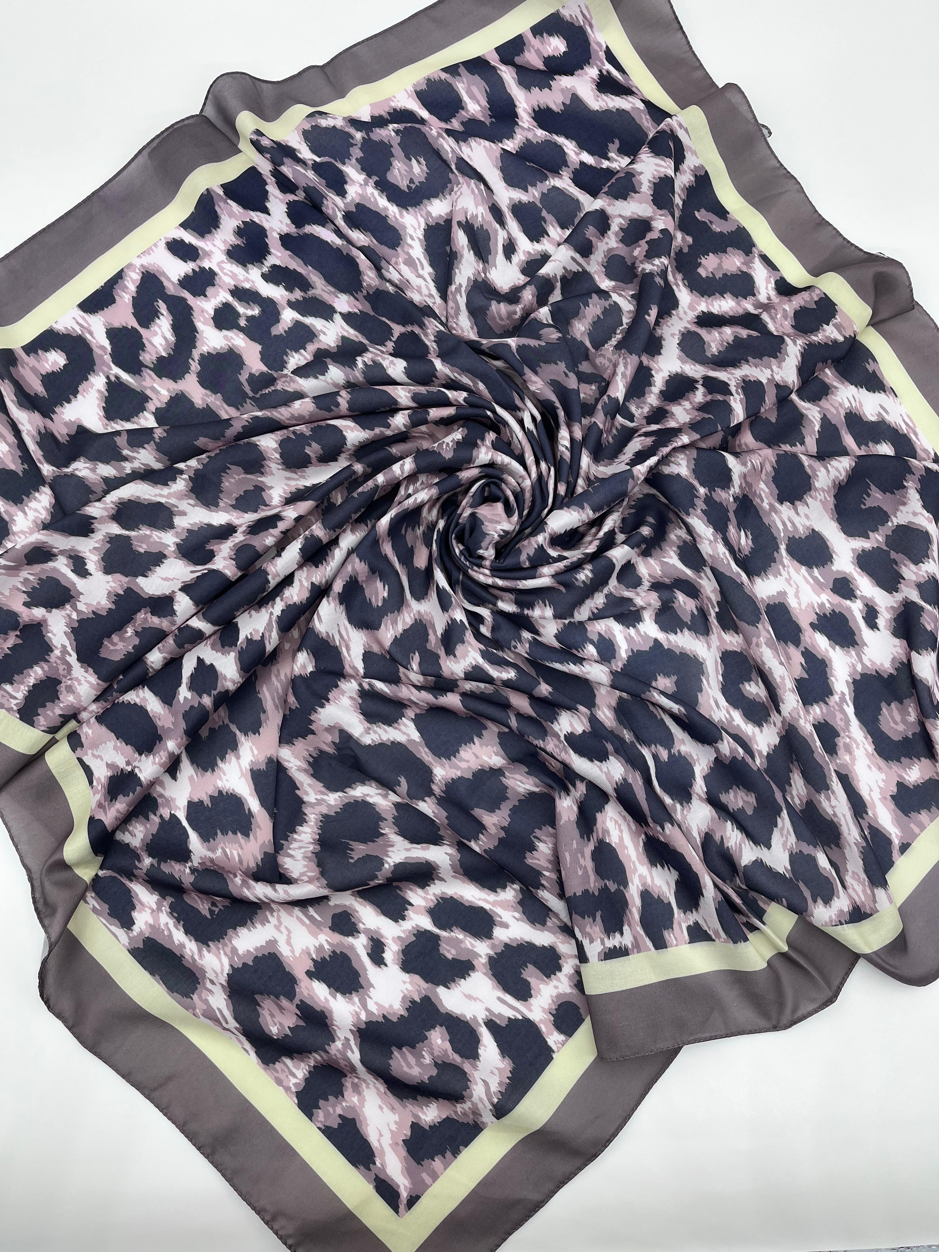 Leoparlı Soft Eşarp