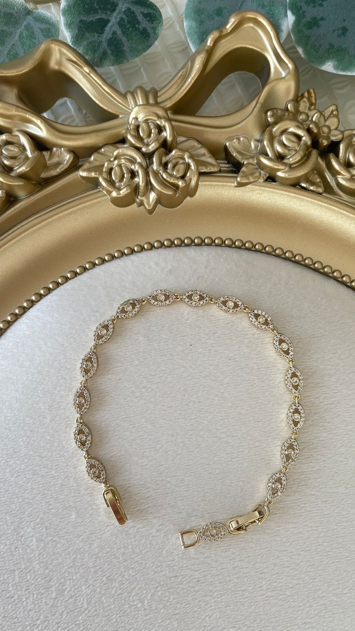 Vip 14K Oval Taşlı Bileklik