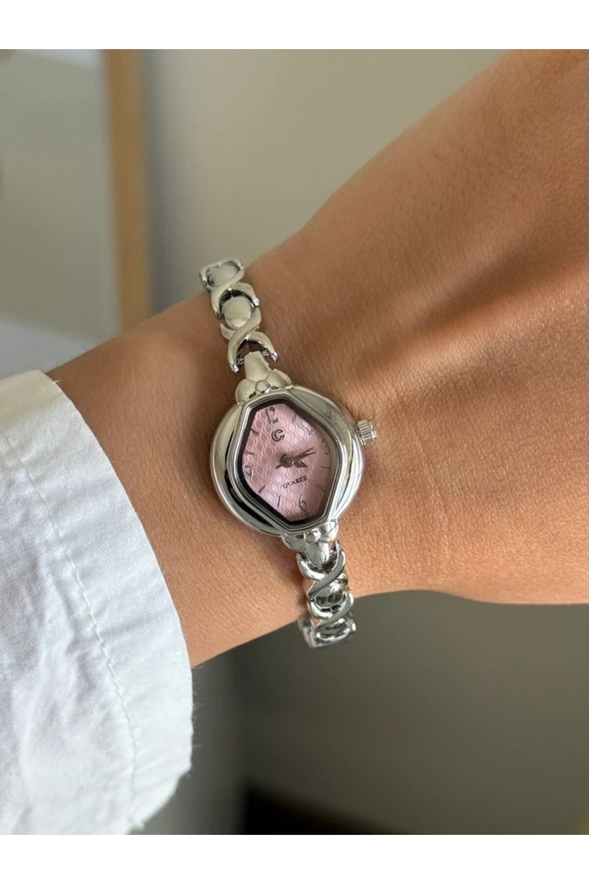 Meffa Minimal Vintage Model Kadın Kol Saati Gümüş (Pembe Kadran)