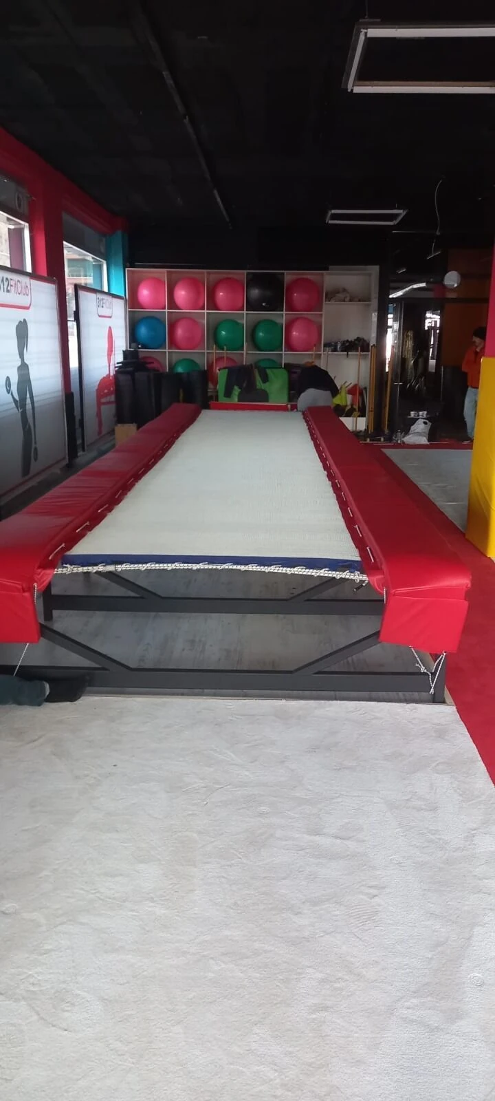 Trambolin Track 6 Metre