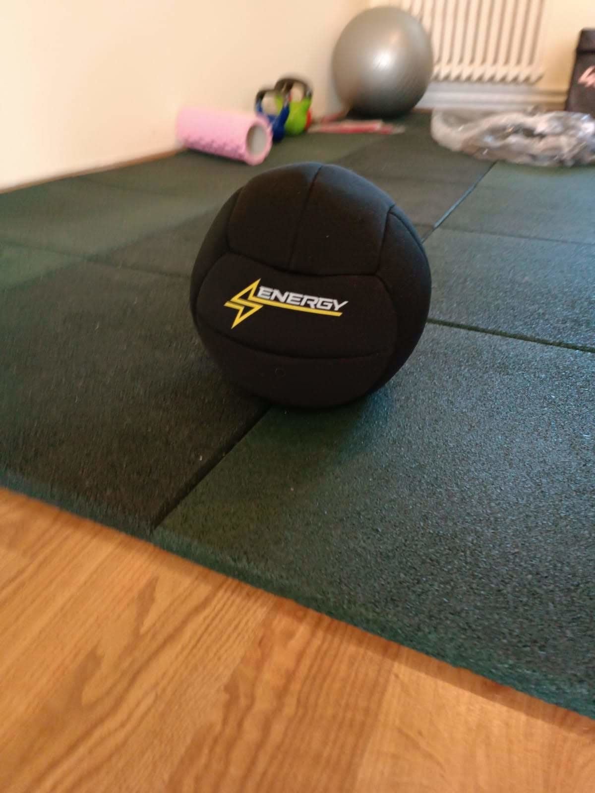 Neopren Sağlık Topu 4 Kg