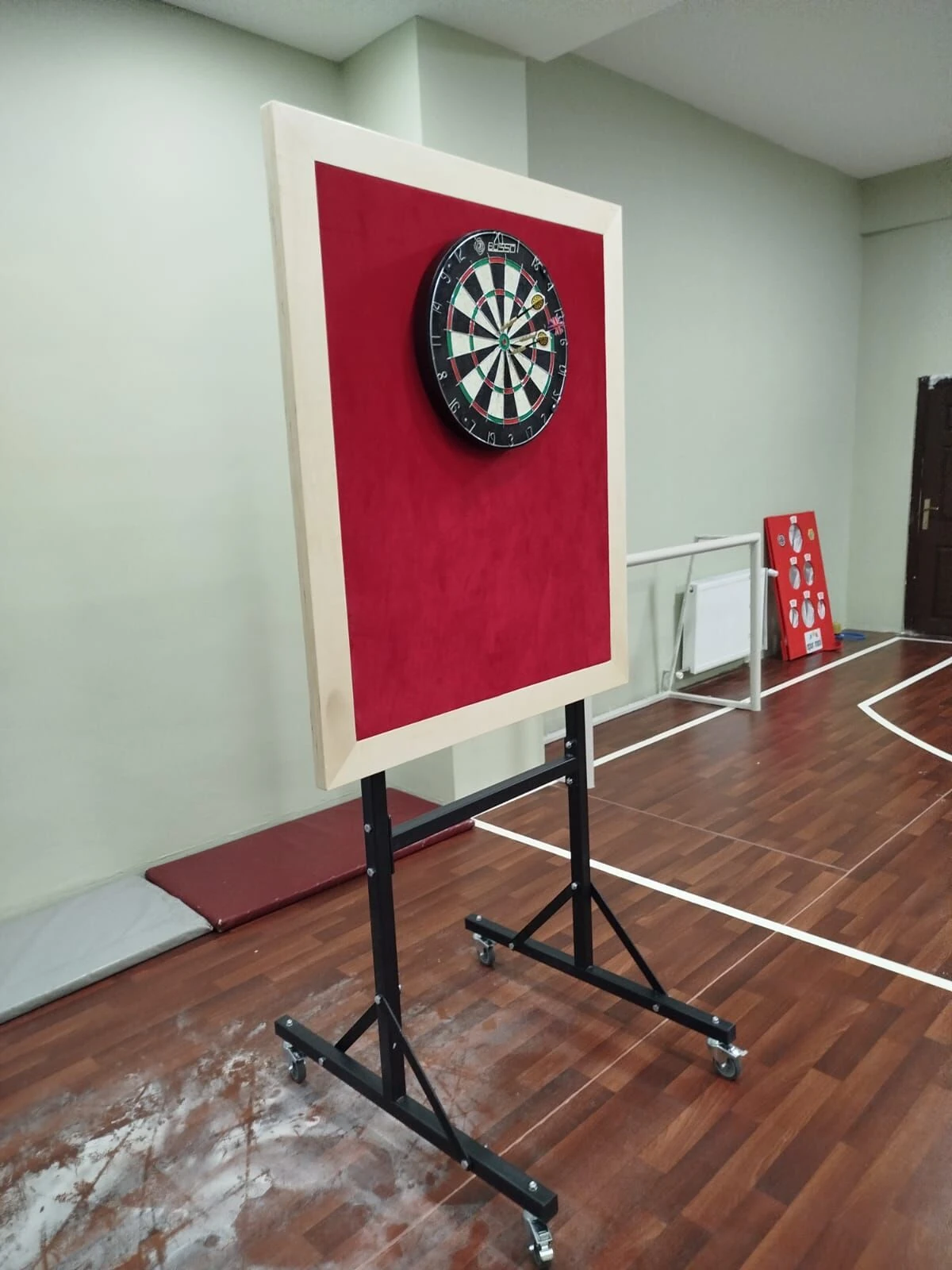 Villa Tipi Ayaklı Dart Standı