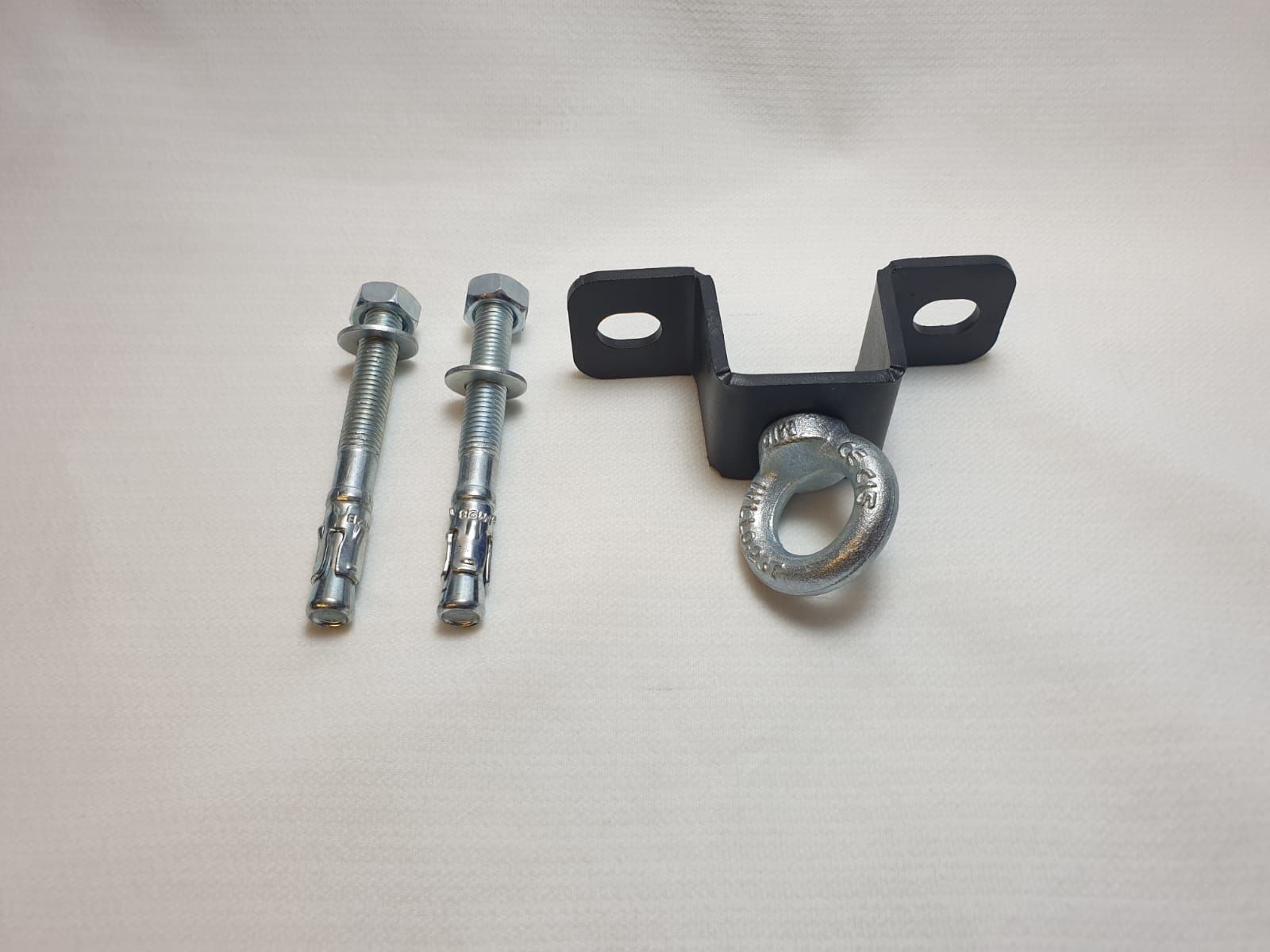 Kum Torbası Tavan Asma Aparatı