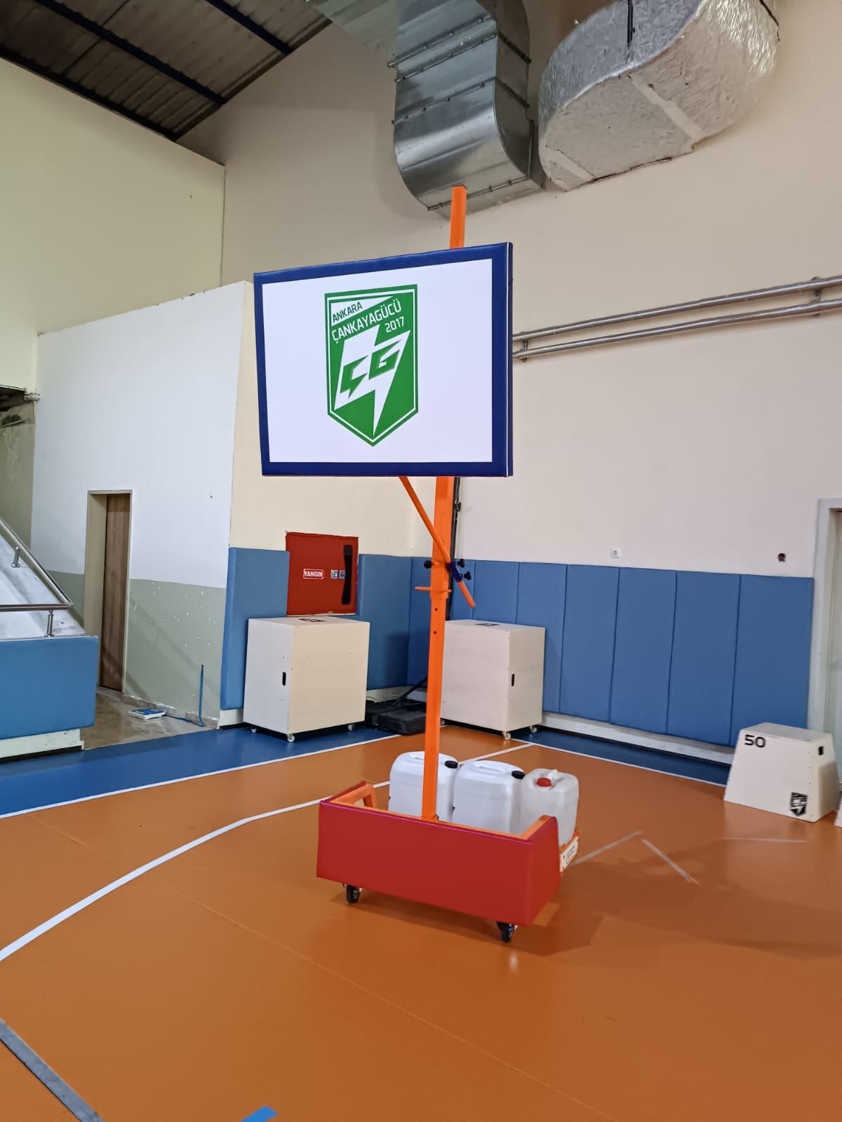 VOLEYBOL BLOK TAHTASI (AYAKLI MODEL )
