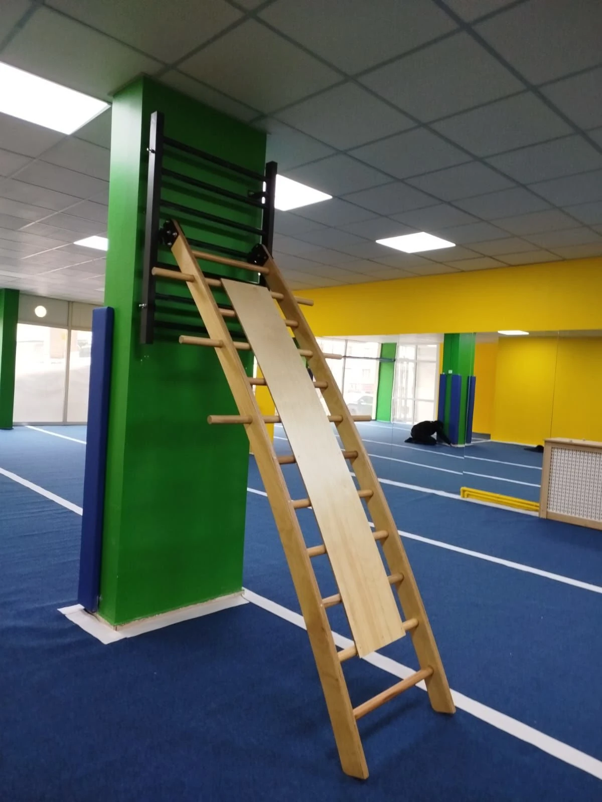 Jimnastik Parmaklık Eğimli Seyyar