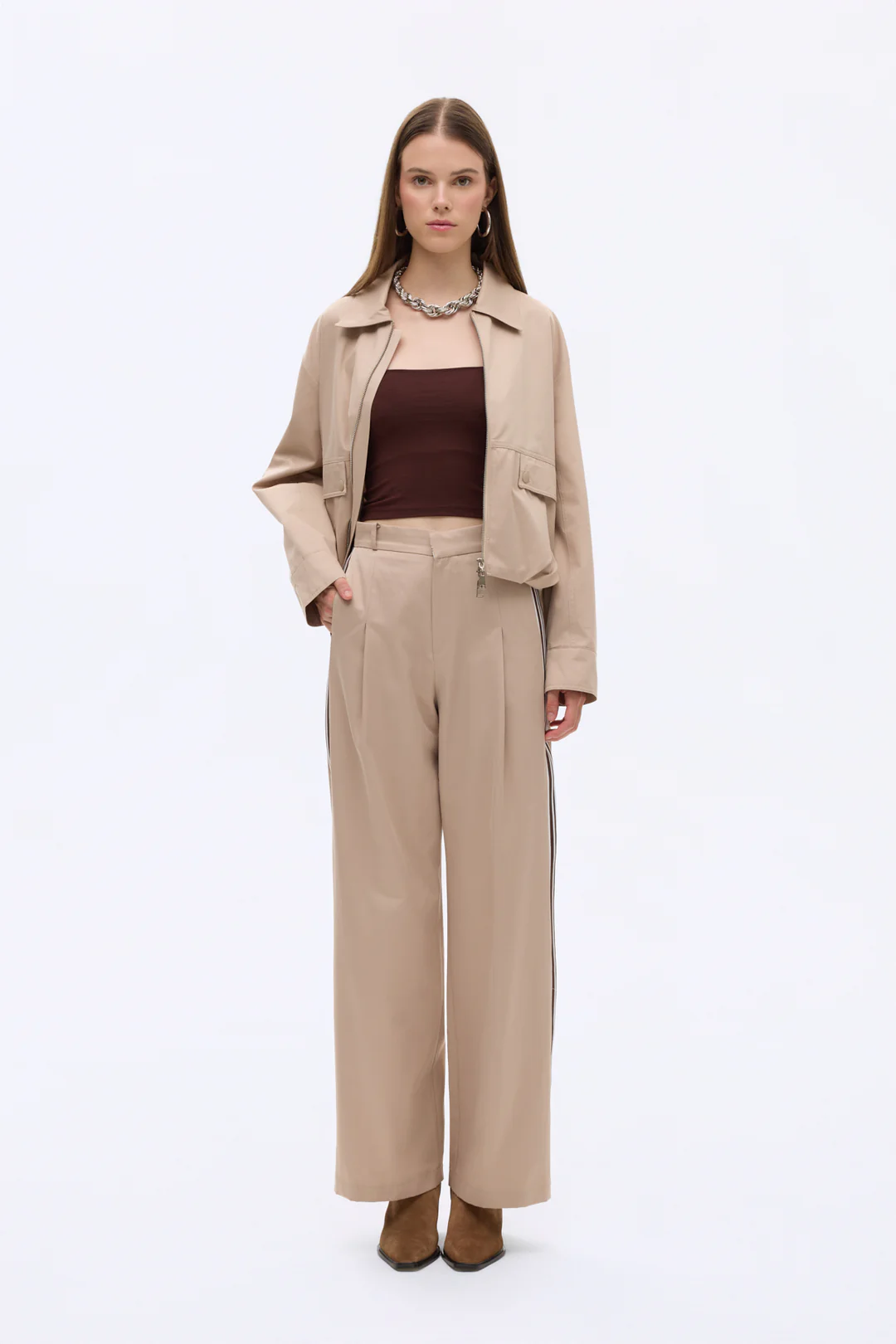 Şerit Detaylı Pileli Takım