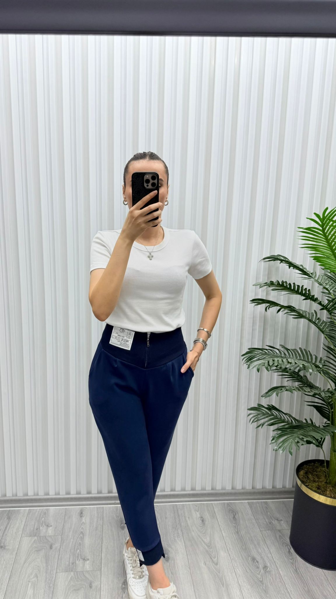 Modal Kumaş Fermuar Detaylı Jogger Eşofman Altı