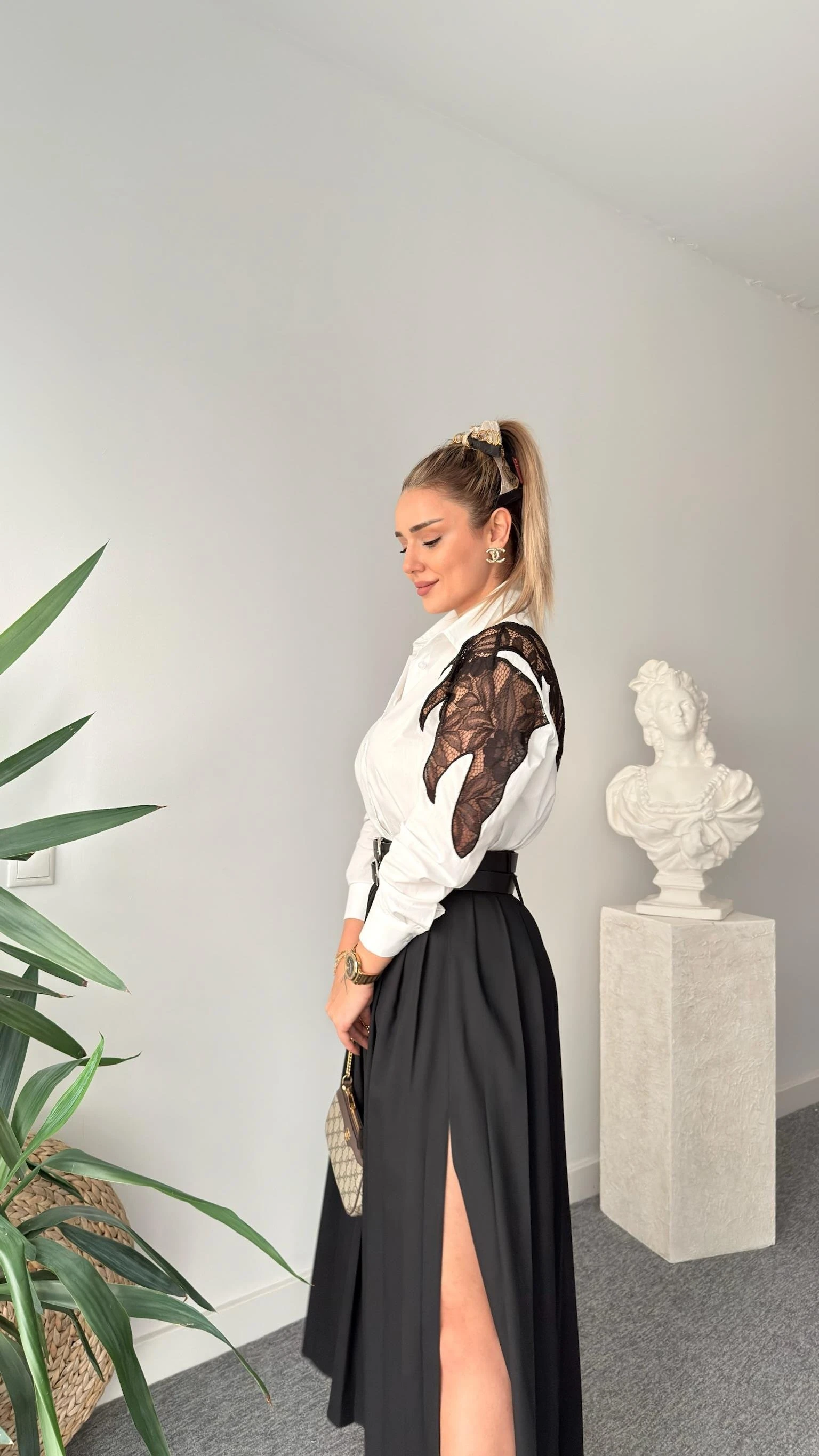 Lazer Güpür Detaylı Tasarım Gömlek