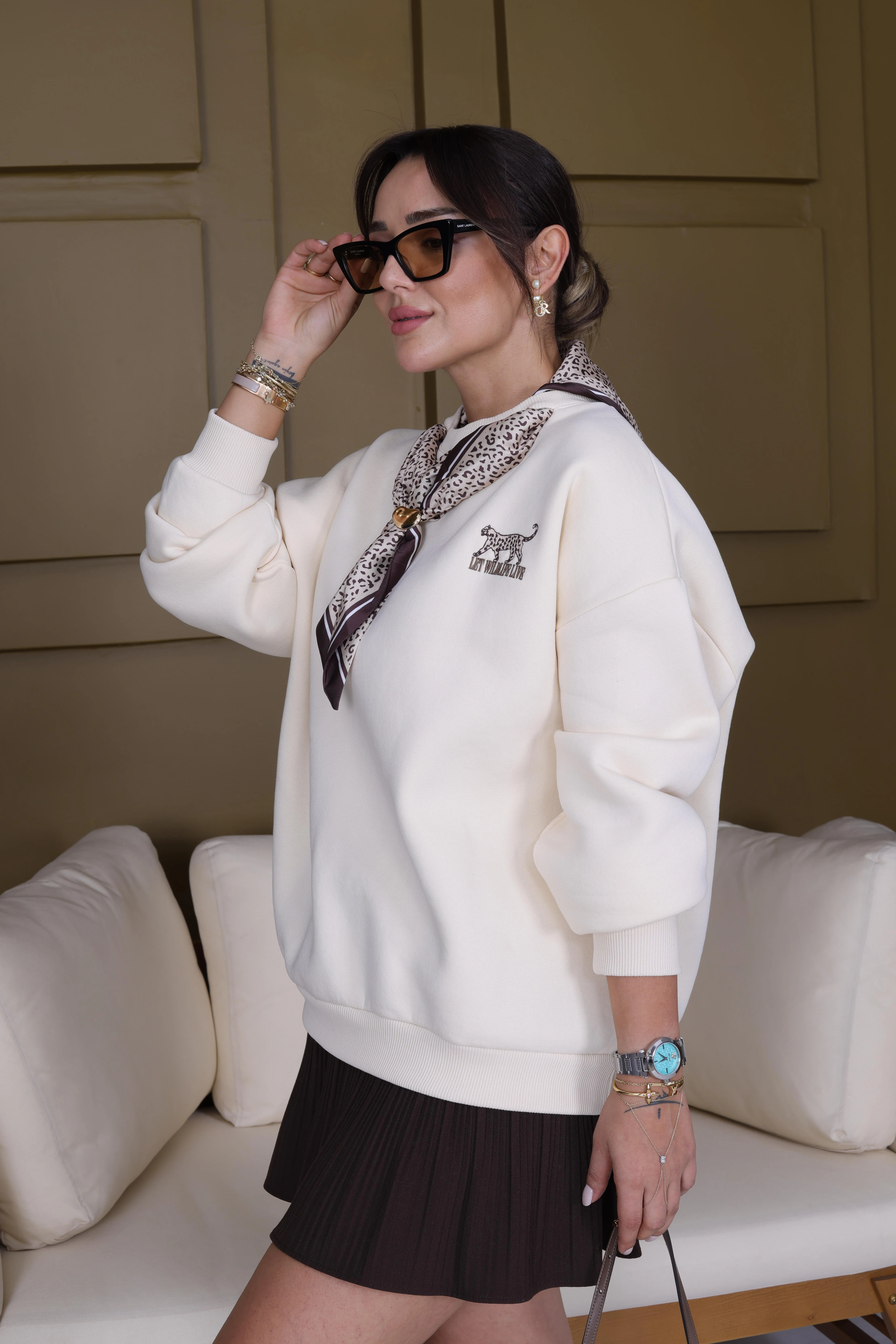 Maries Kaplan İşlemeli Fular Detaylı Sweatshirt