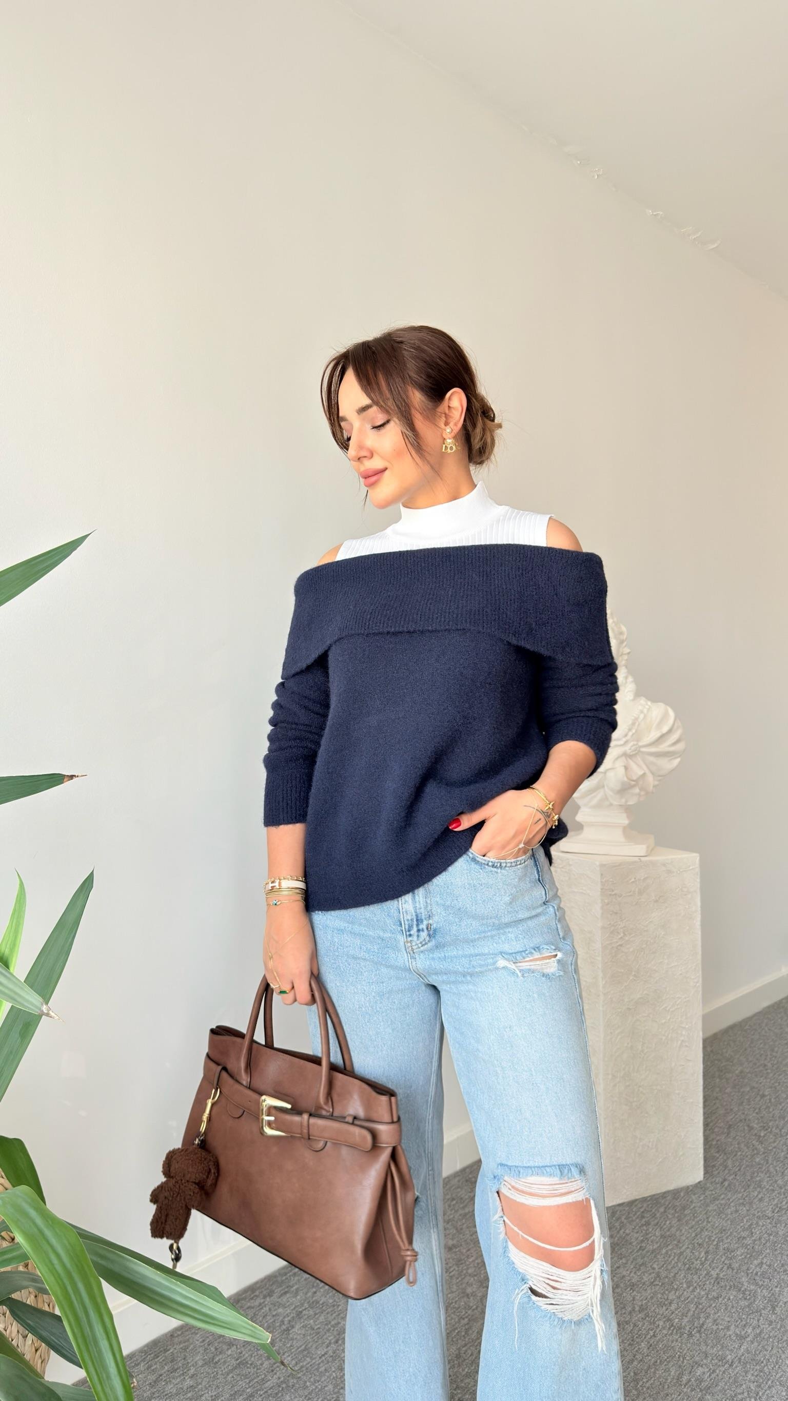 Madonna Yaka Triko Kazak - Lacivert