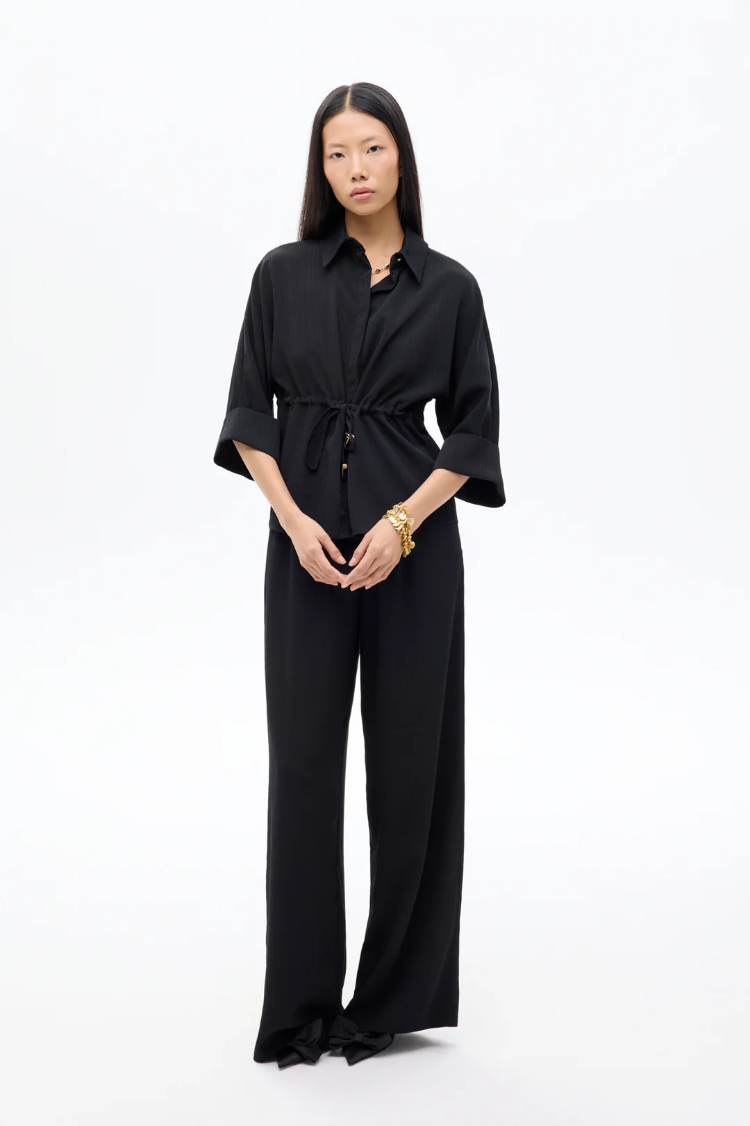 Beli Bağcıklı Manşet Kol Gömlek - Siyah