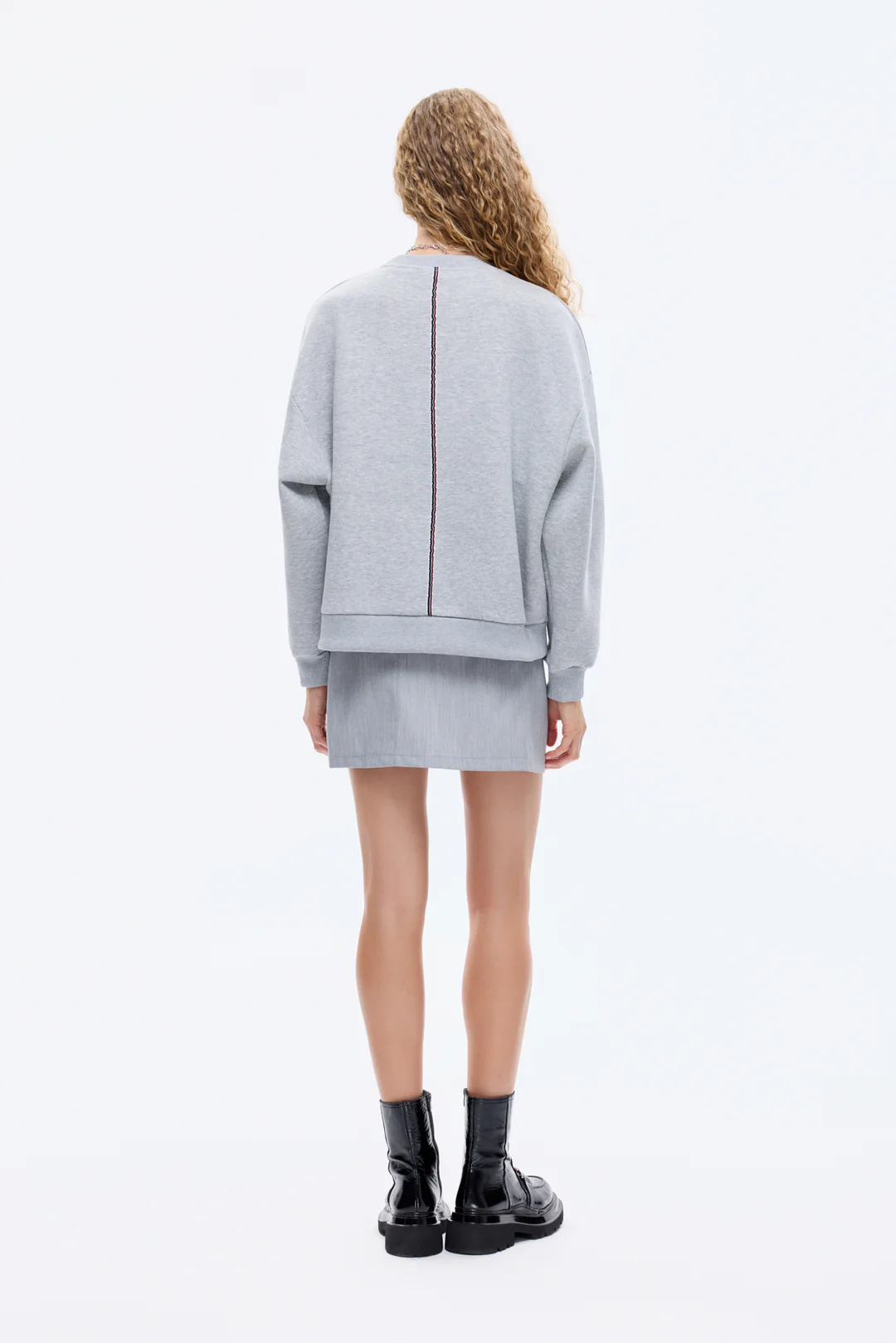 Yazı Baskılı Nakış İşlemeli Oversize Sweatshirt Grimelanj