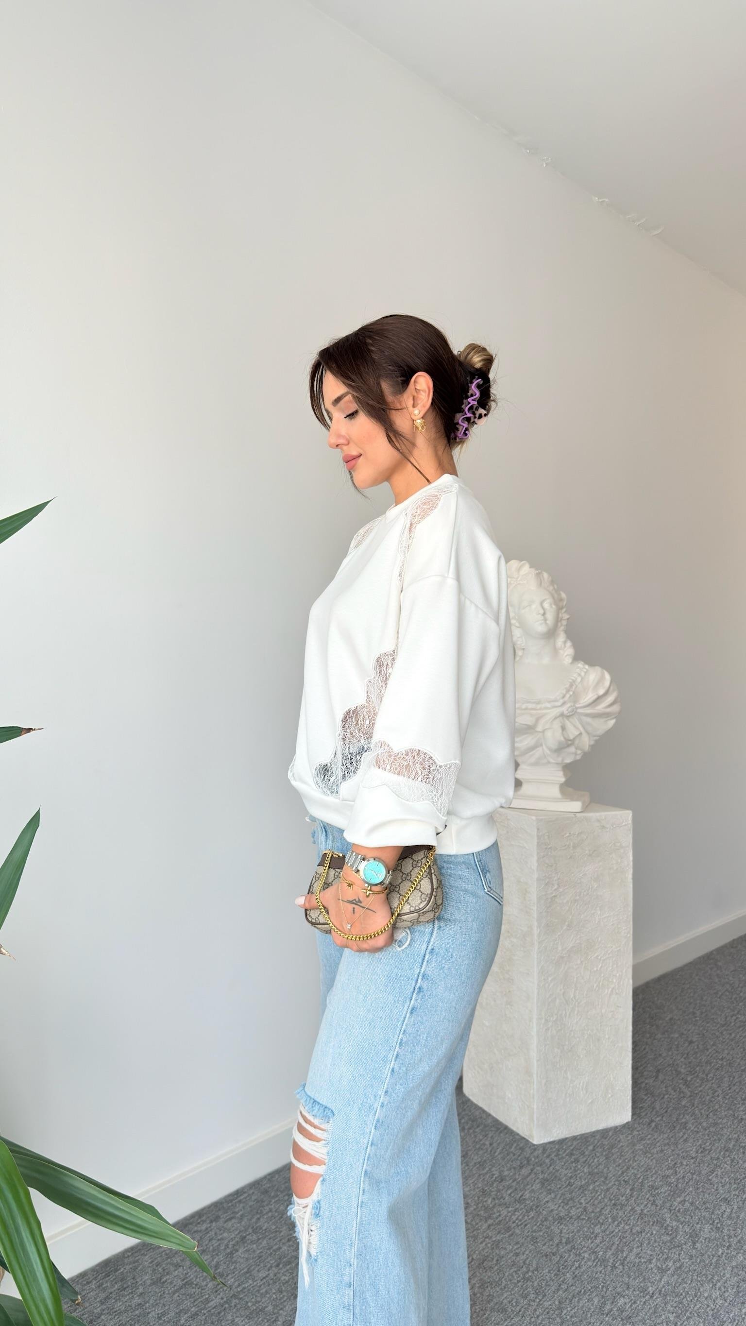 Dantel Detaylı Modal Sweat - Beyaz