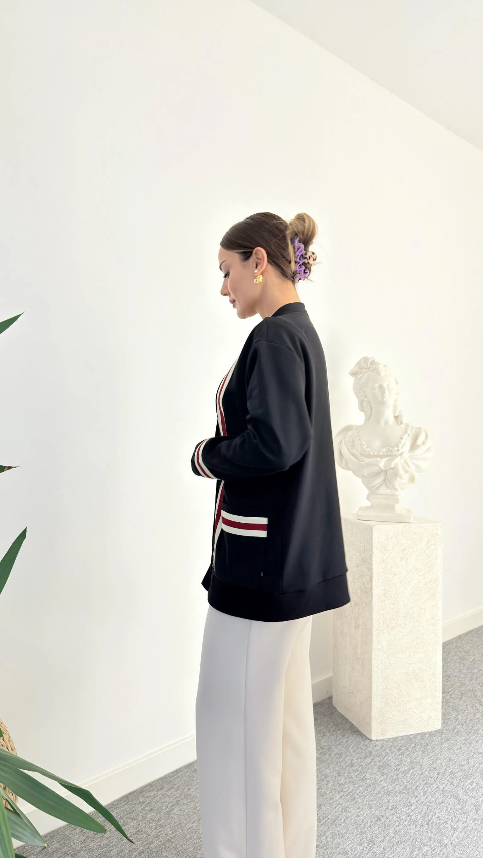 Linzy Kırmızı Şerit Detaylı Hırka