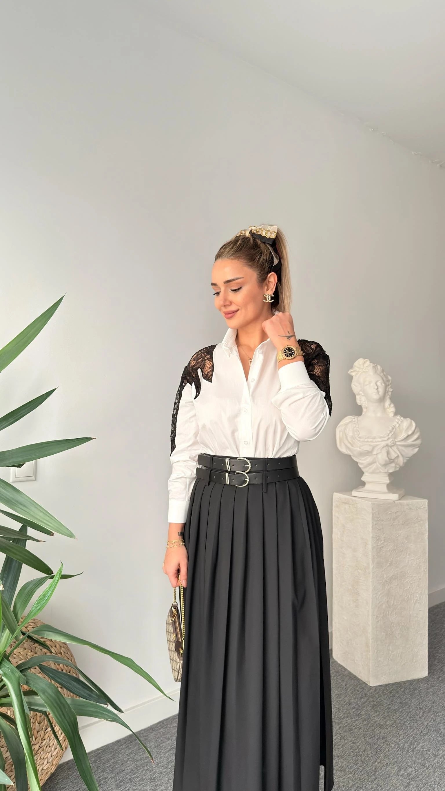 Lazer Güpür Detaylı Tasarım Gömlek