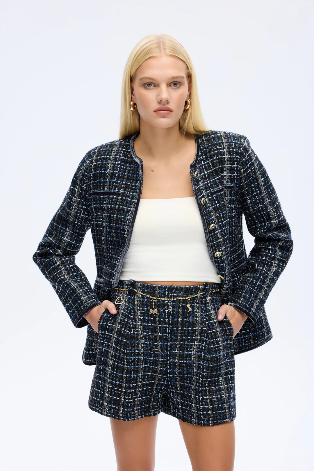 Zincir Kemerli Tüvit Mini Şort Lacivert