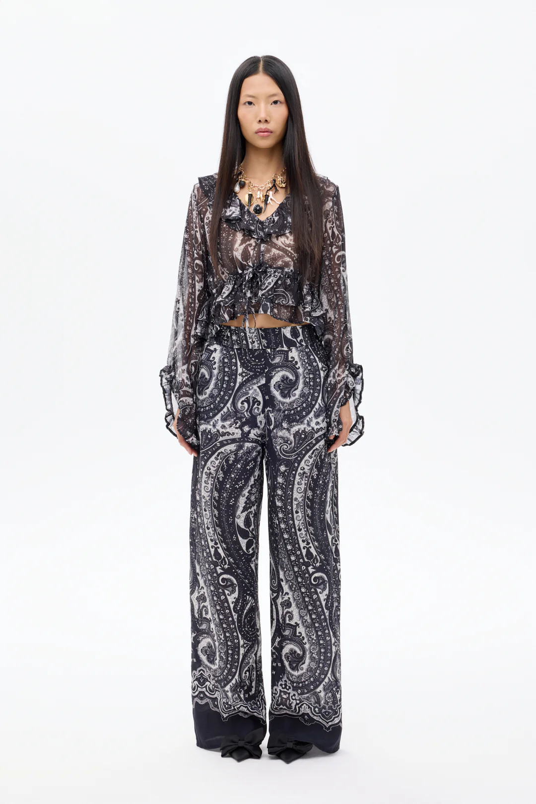 Etnik Desenli Yüksek Bel Bol Paça Pantolon Siyah