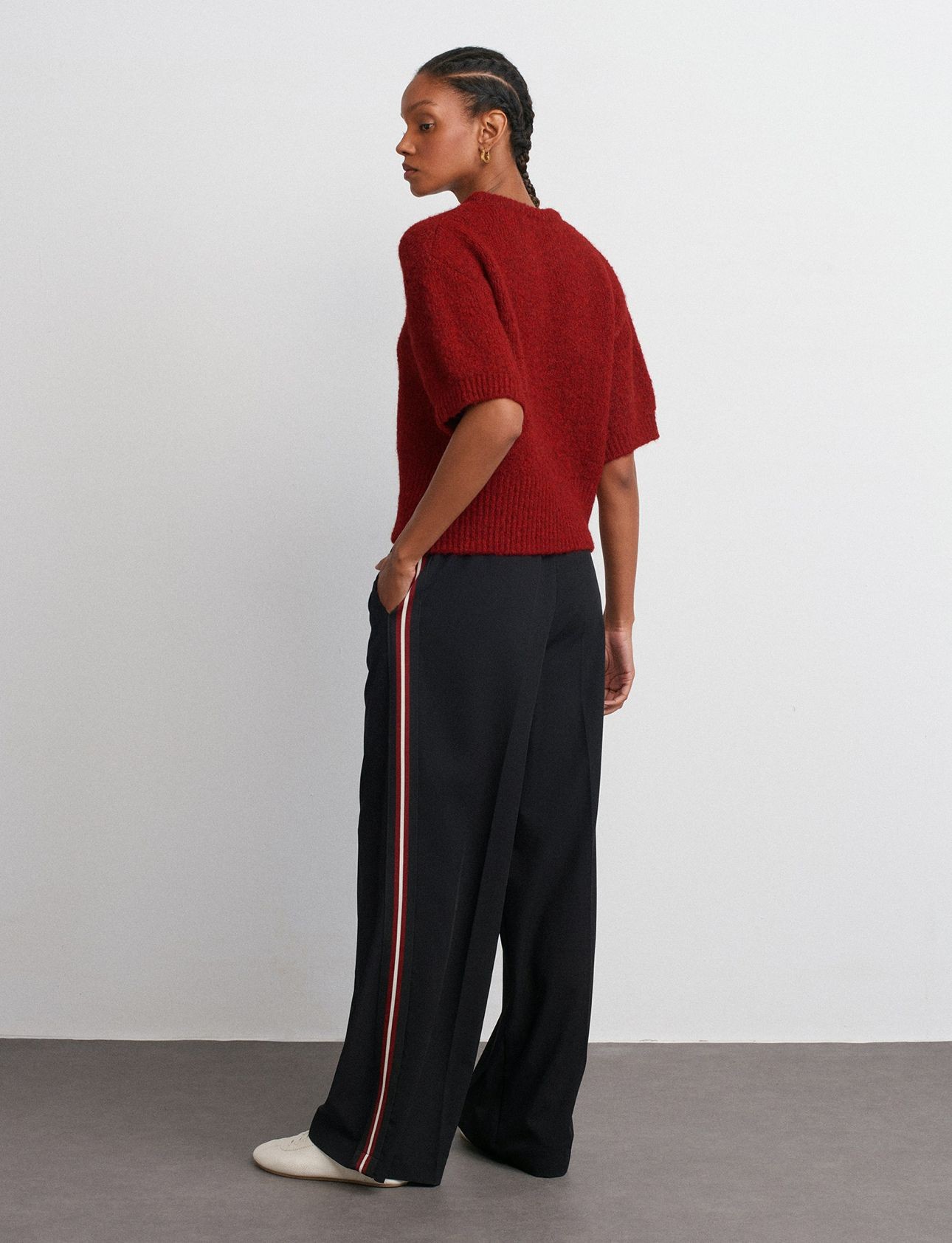 Kırmızı Şeritli Bol Pantolon