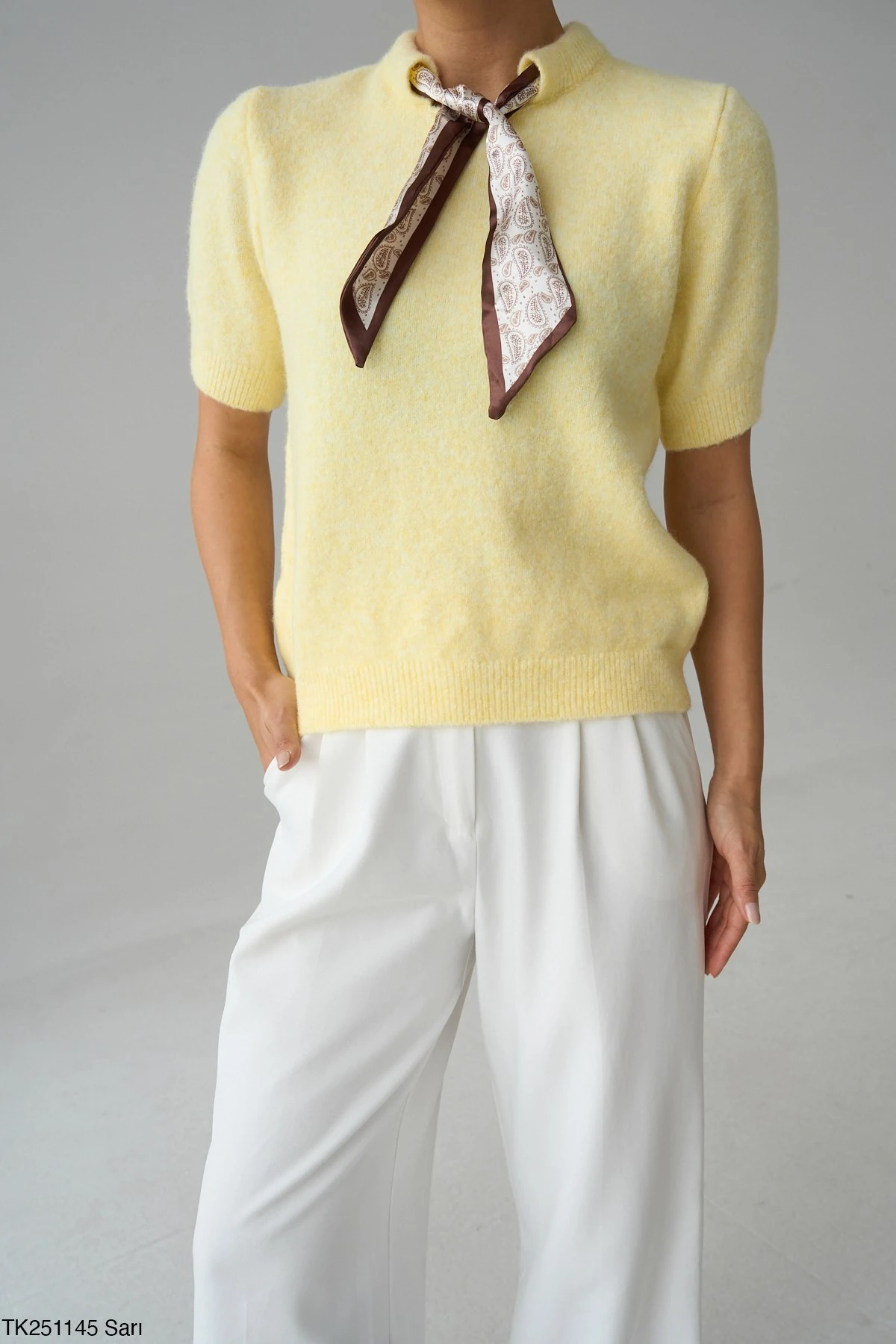 Yünlü Flarlı Kısa Kol Bluz