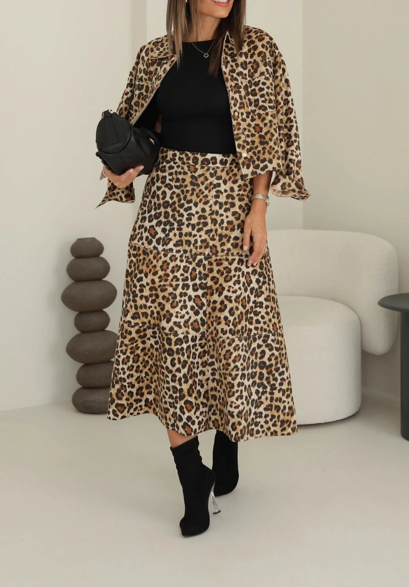 Süet Leopar Etekli Takım