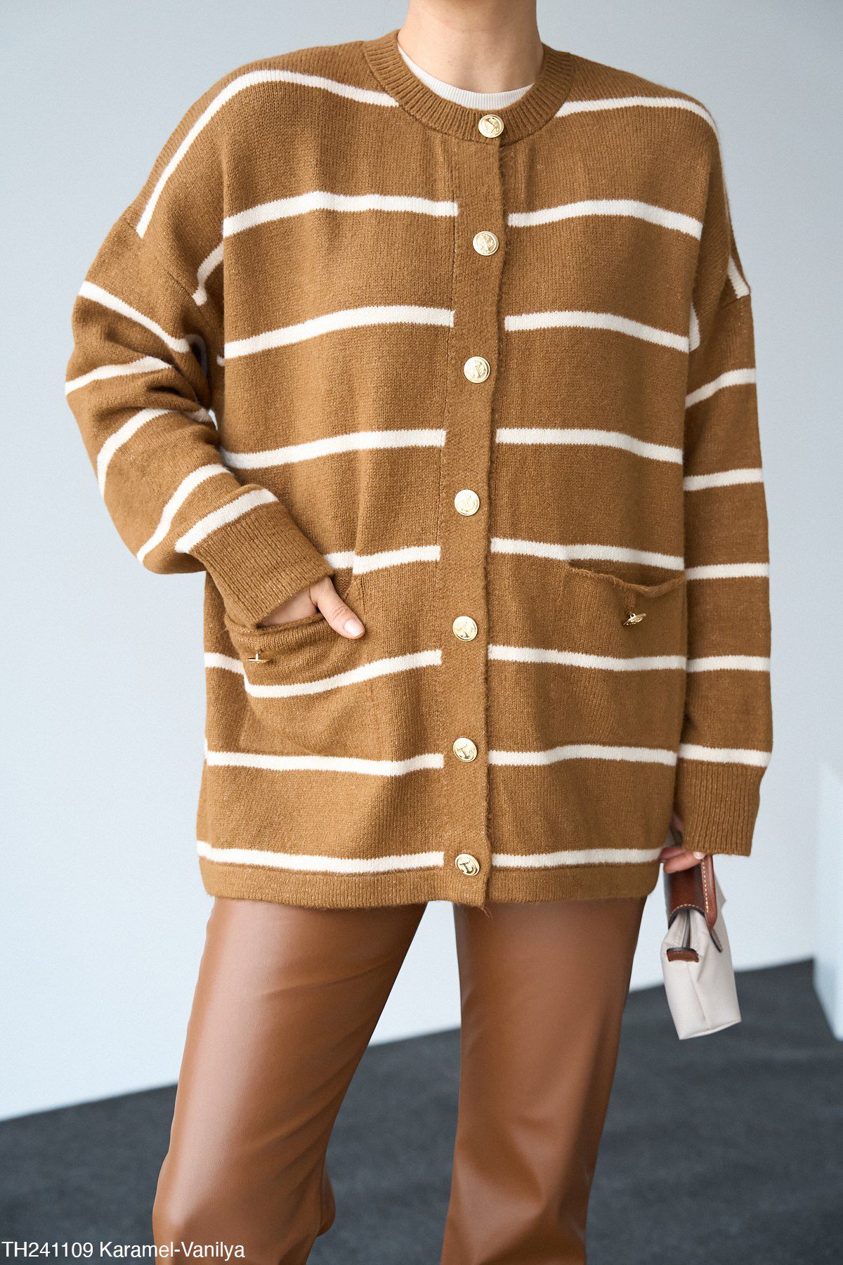 Çizgili Gold Düğmeli Ceket