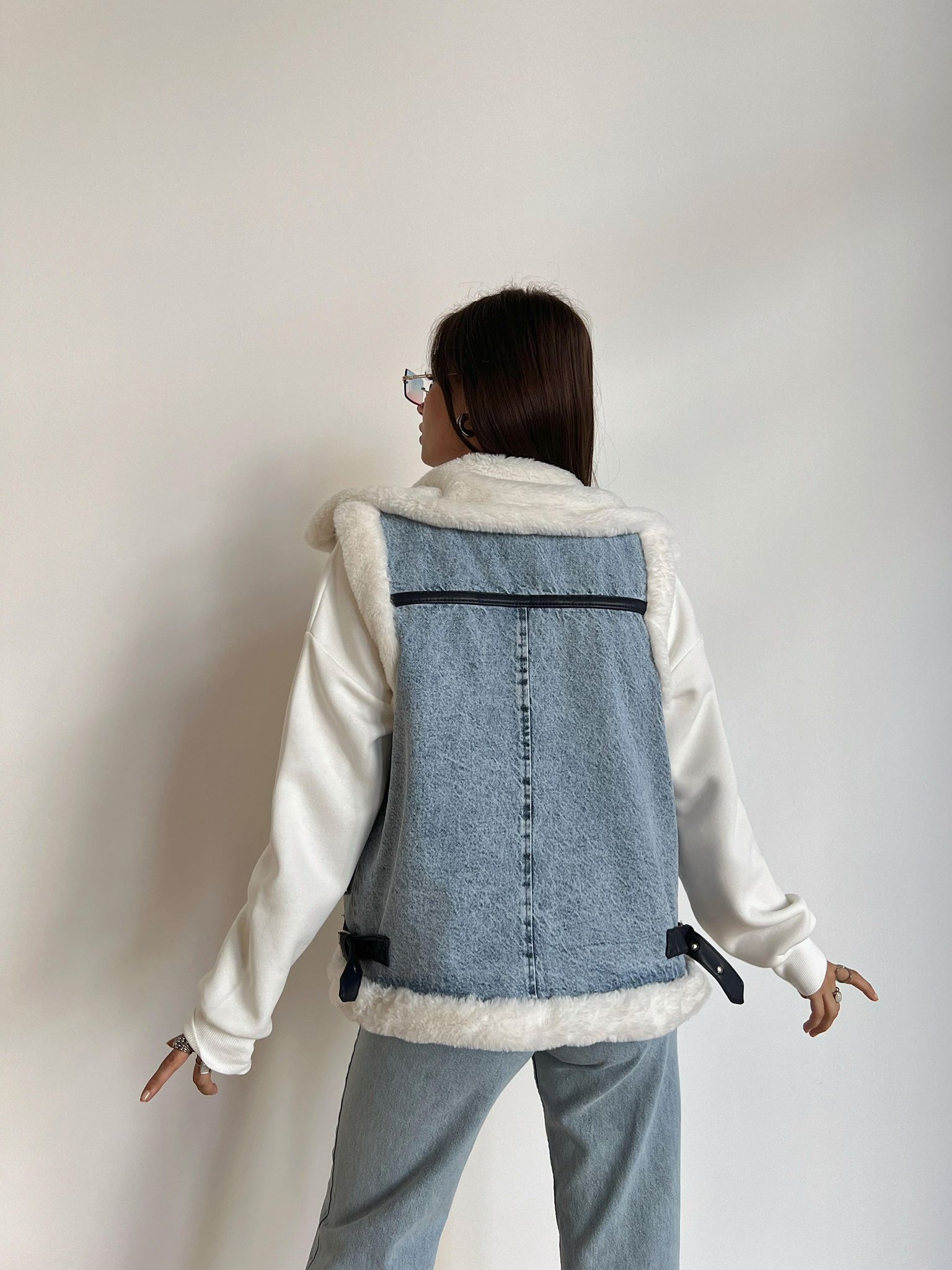 İçi Kürklü Kemerli Jean Yelek
