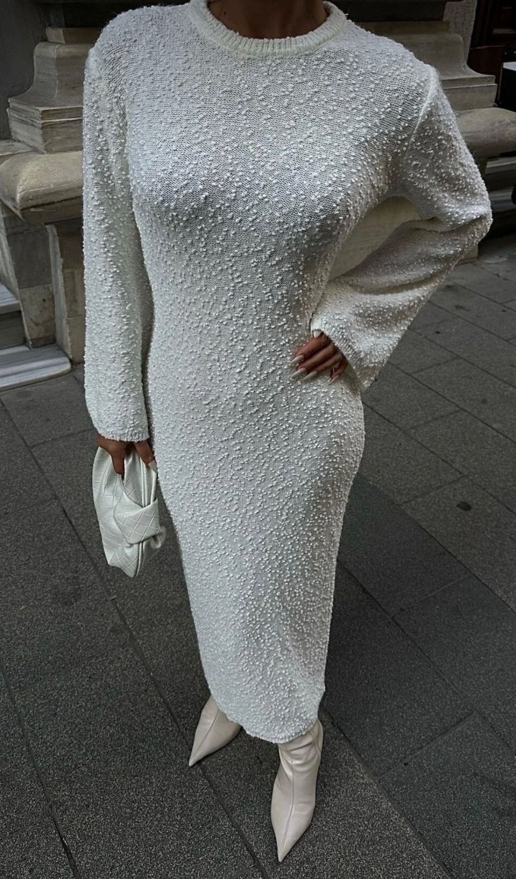 Yuvarlak Yaka Triko Elbise