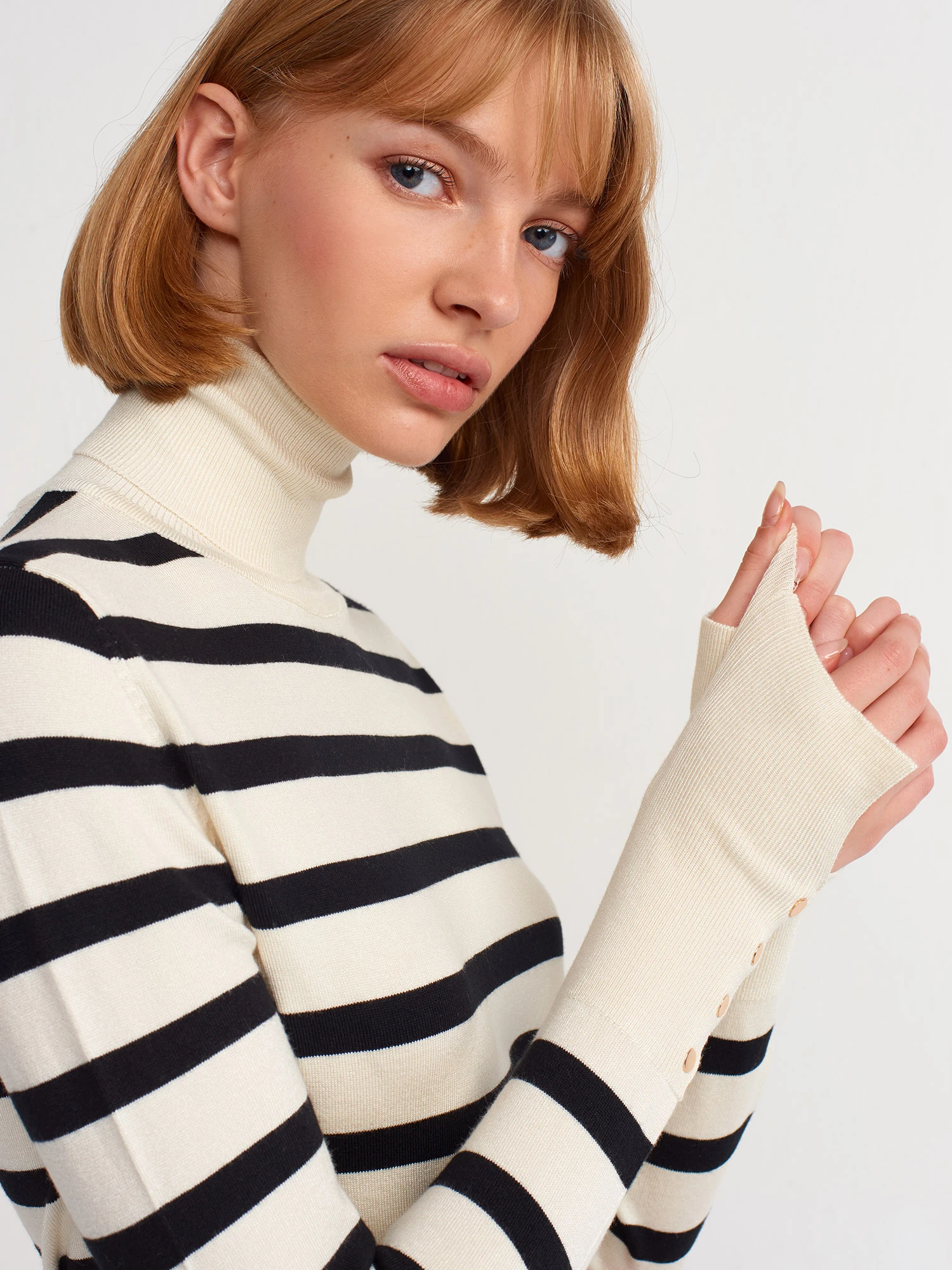 DİLVİN Balıkçı Yaka Çizgili Duroplu Kazak