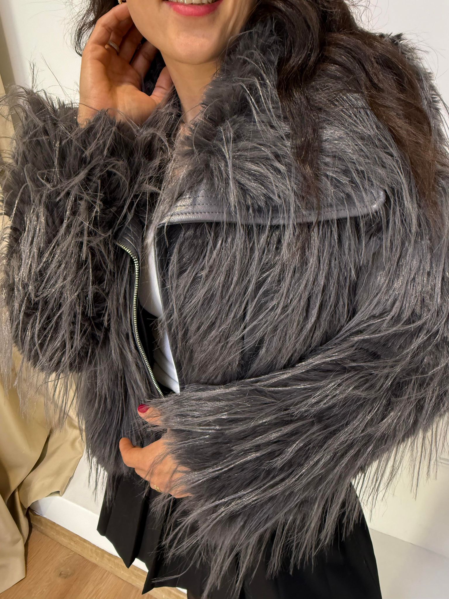 Peluş Deri Detaylı Fermuarlı Kürk