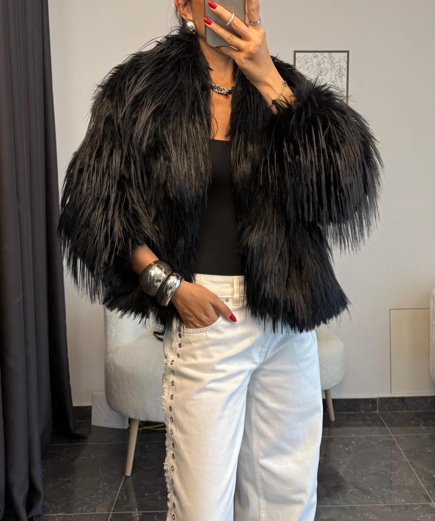 Yakalı Tüylü Peluş Kürk