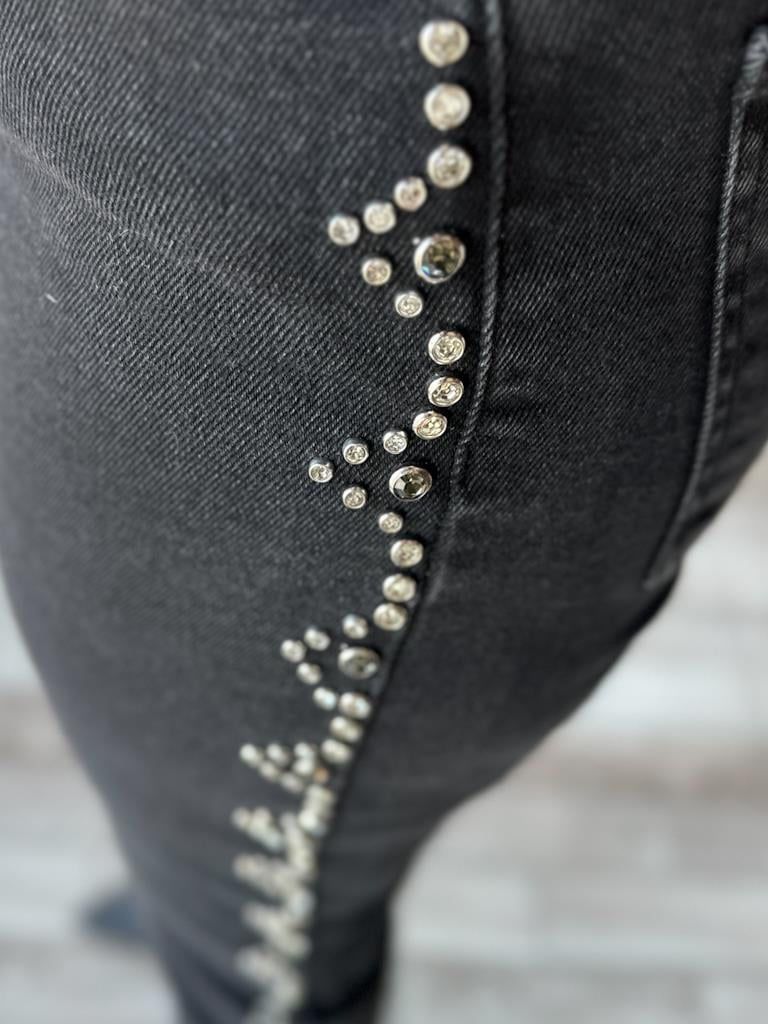 Yanları Droplu Mom Fit Kot Pantolon