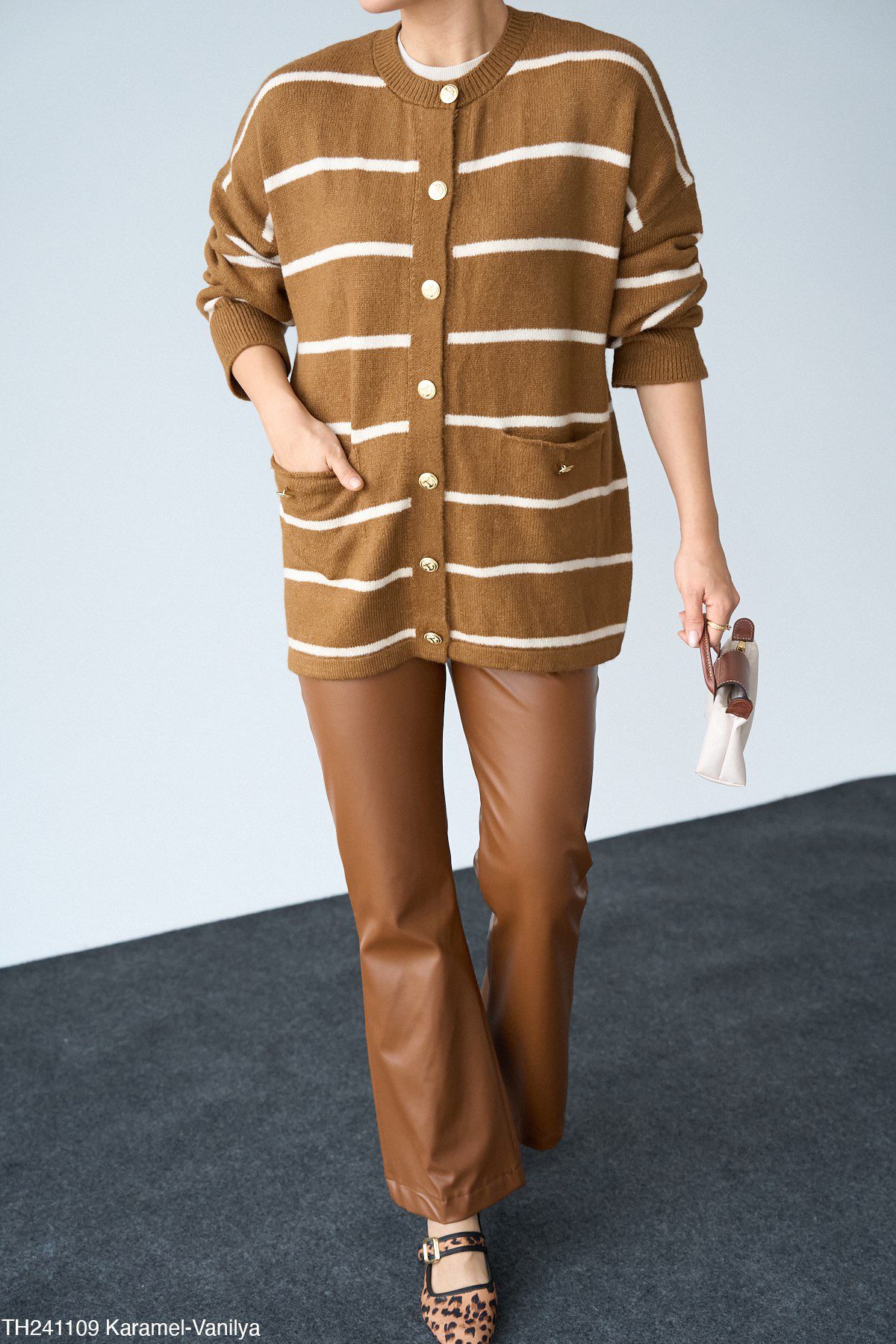 Çizgili Gold Düğmeli Ceket