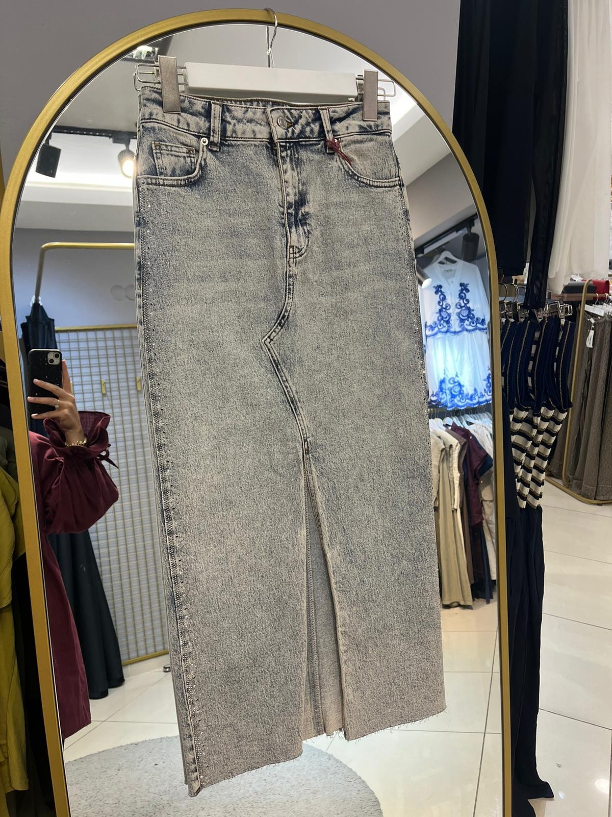 Jean Taşlı Midi Yırtmaçlı Etek