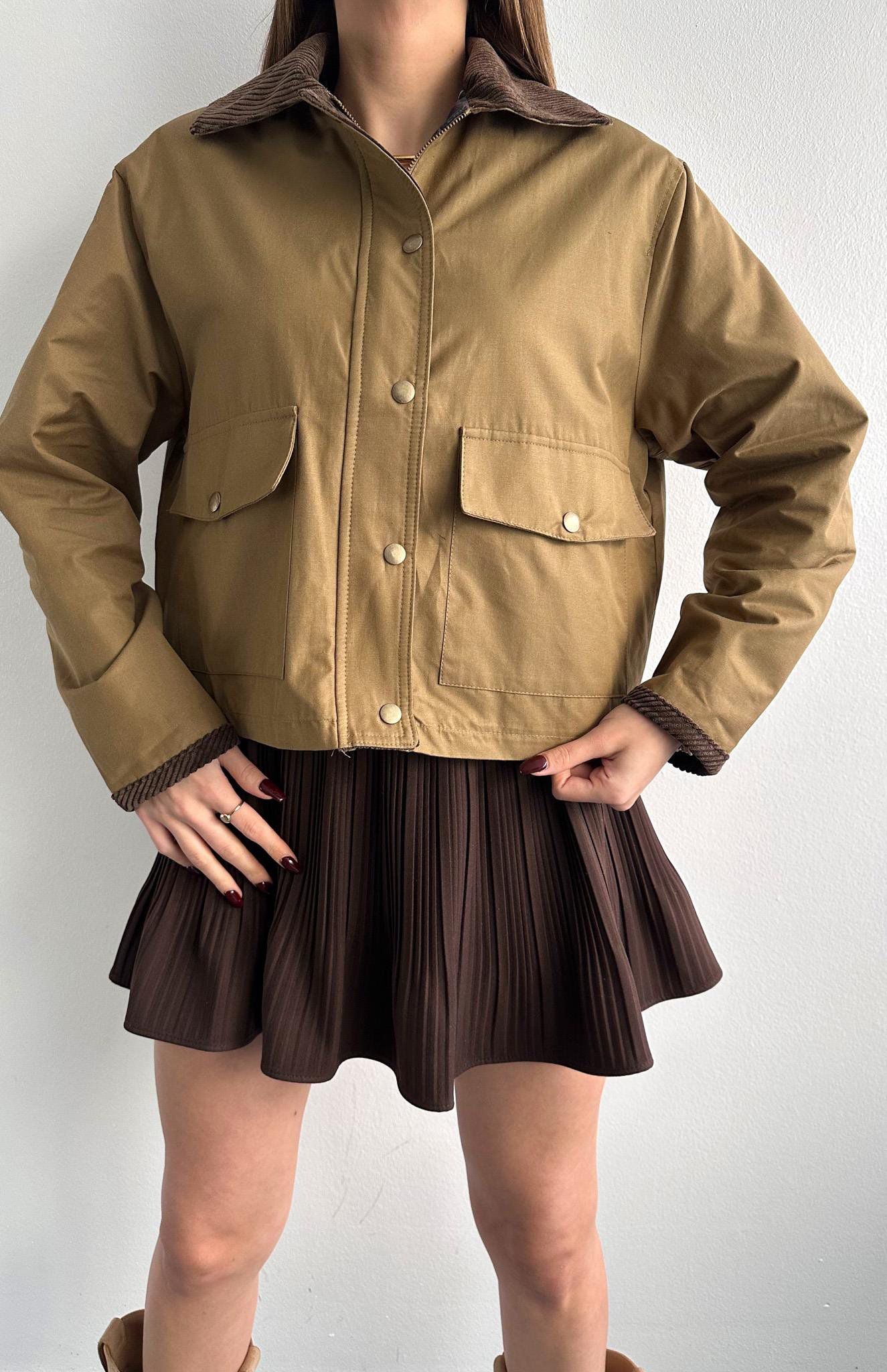 Yaka Kol Kadife Garnili Ceket