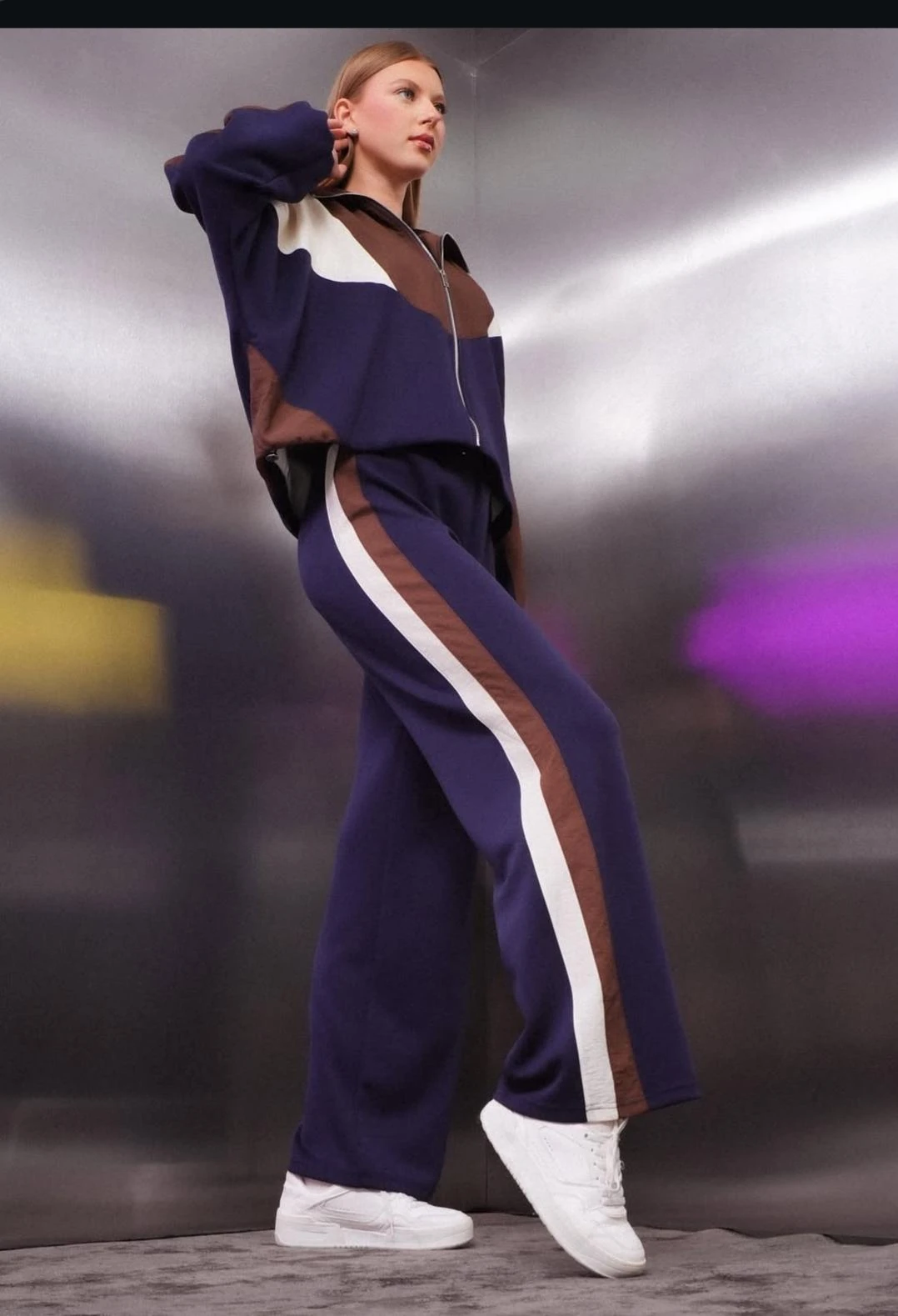 Renkli Paraşüt Detay Fermuarlı Takım