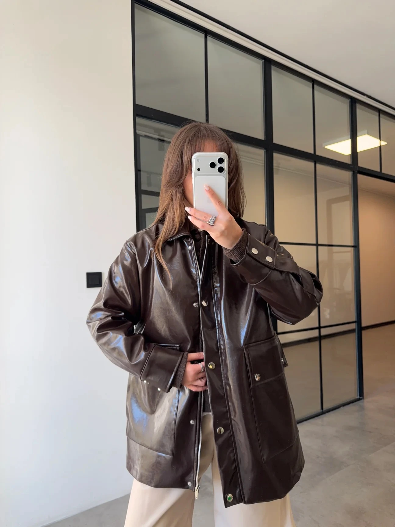 Parlak Oversize Deri Ceket